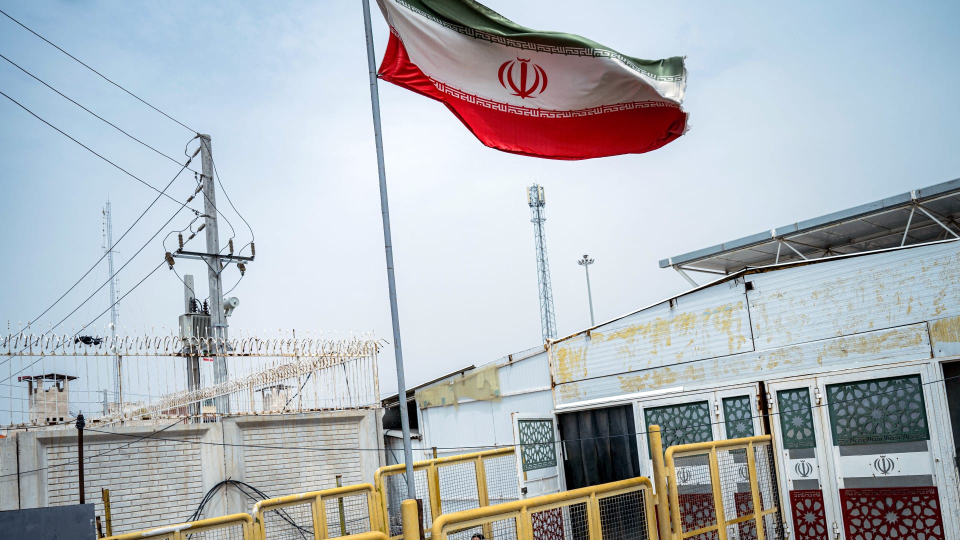 فيديو يزعم "اقتحام مليشيات كردية حدود إيران للقتال ضد النظام".. هذه حقيقته