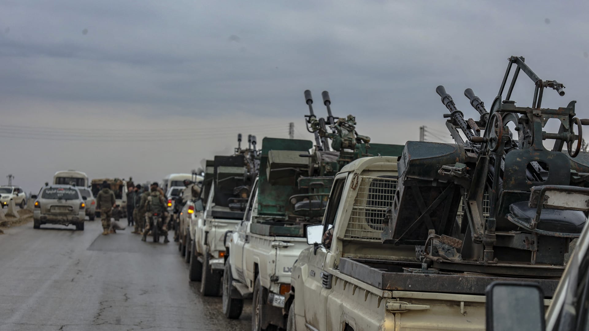 فيديو منسوب لـ"تعزيزات عسكرية سورية على الحدود مع العراق".. ما حقيقته؟