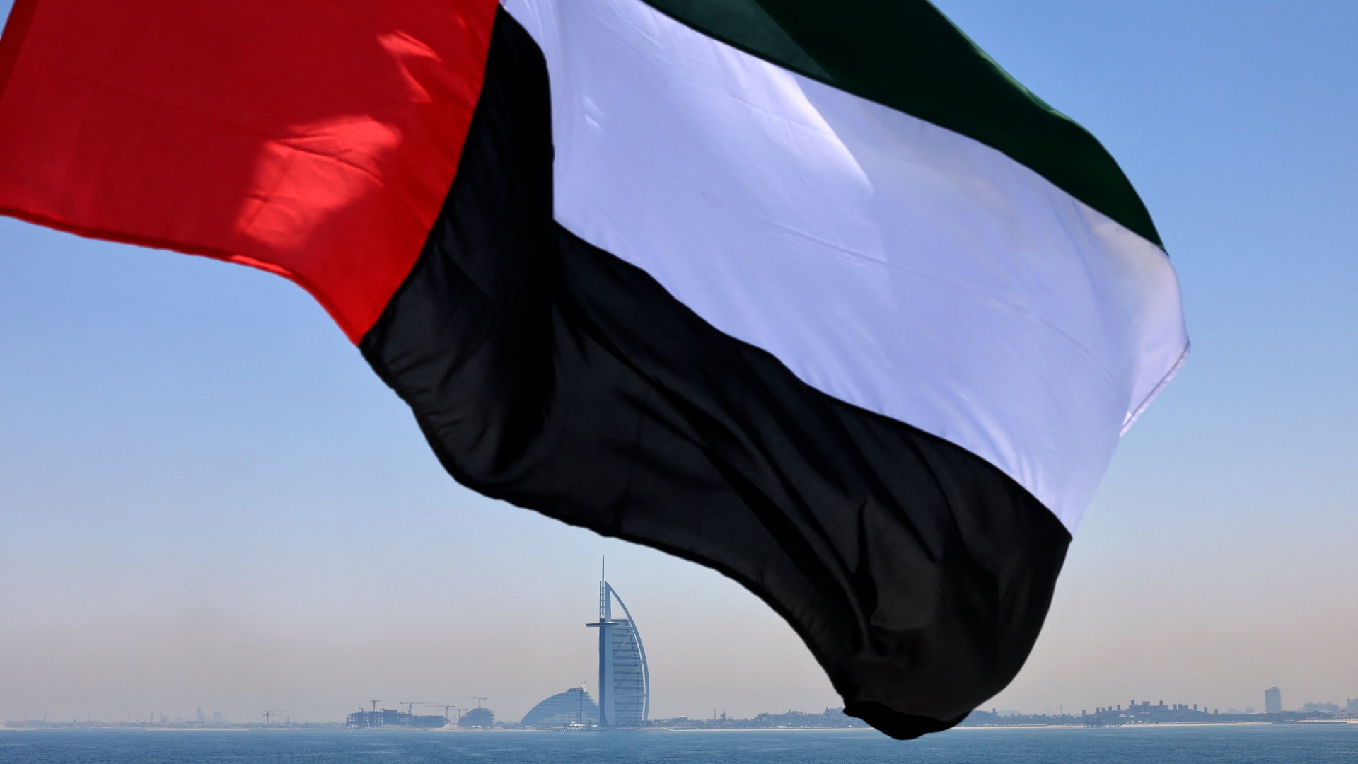 الإمارات: هجمات إيران تستدعي "المساءلة" و"التعويض" عن الخسائر