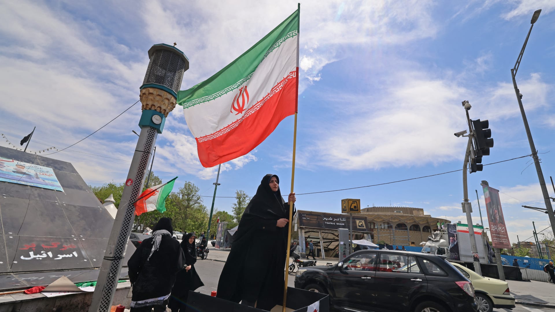 غموض وتضارب.. مستجدات وقف إطلاق النار والملاحة بمضيق هرمز