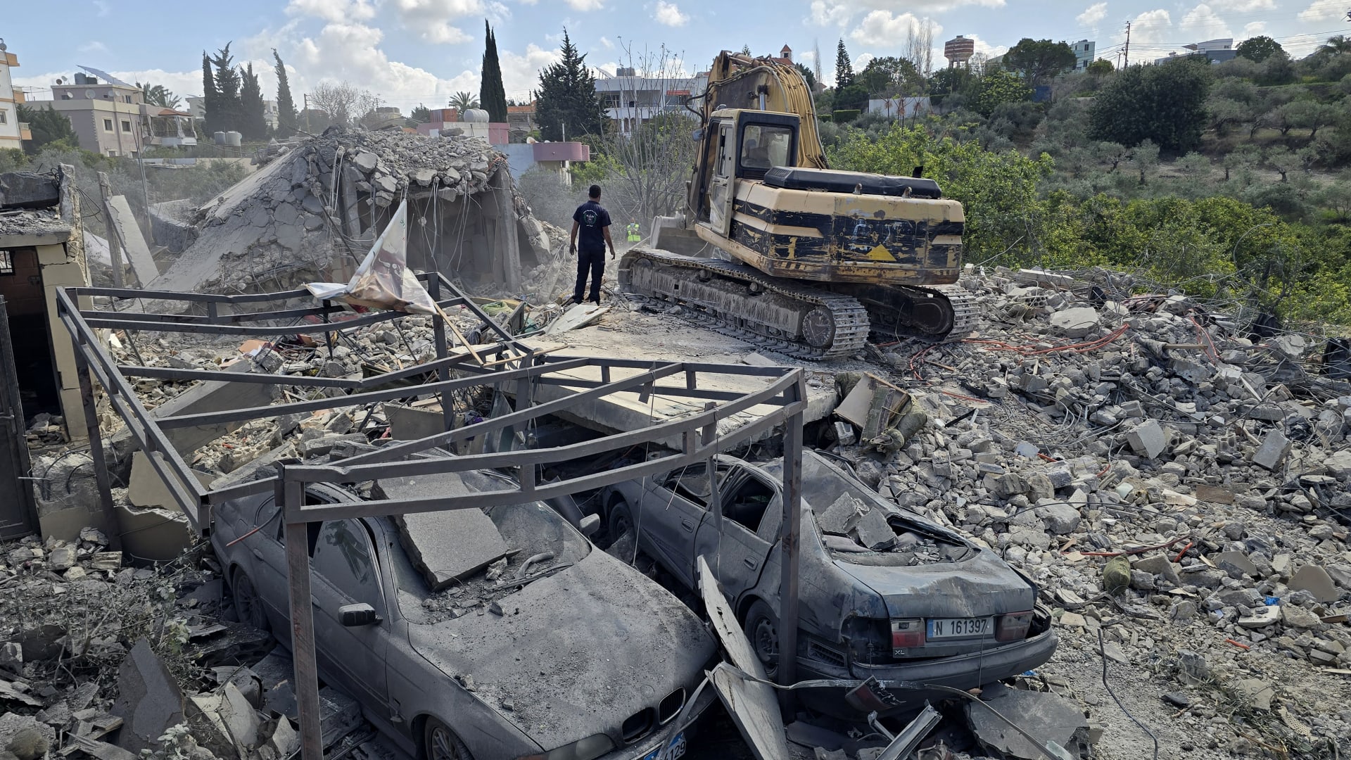 الجيش الإسرائيلي يصدر أمرا بإخلاء واسع النطاق في جنوب بيروت