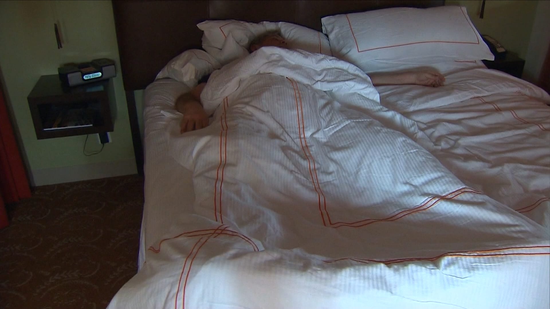 اتجاه "تكديس وقت النوم": ما هو وكيف يؤثر على نومك؟