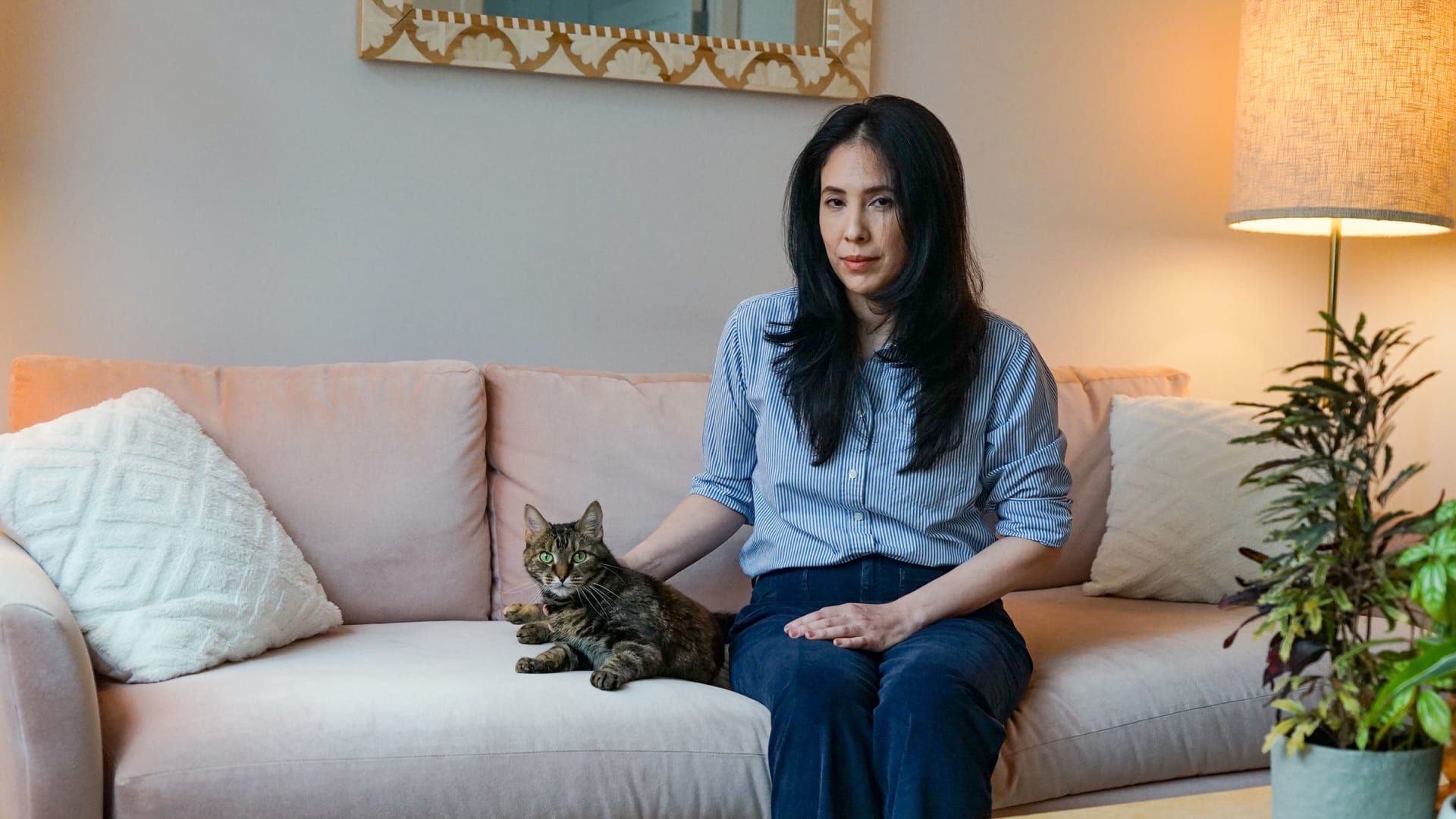 نساء خضعن لعملية استئصال الثدي للوقاية من السرطان.. ثم بدأ الألم