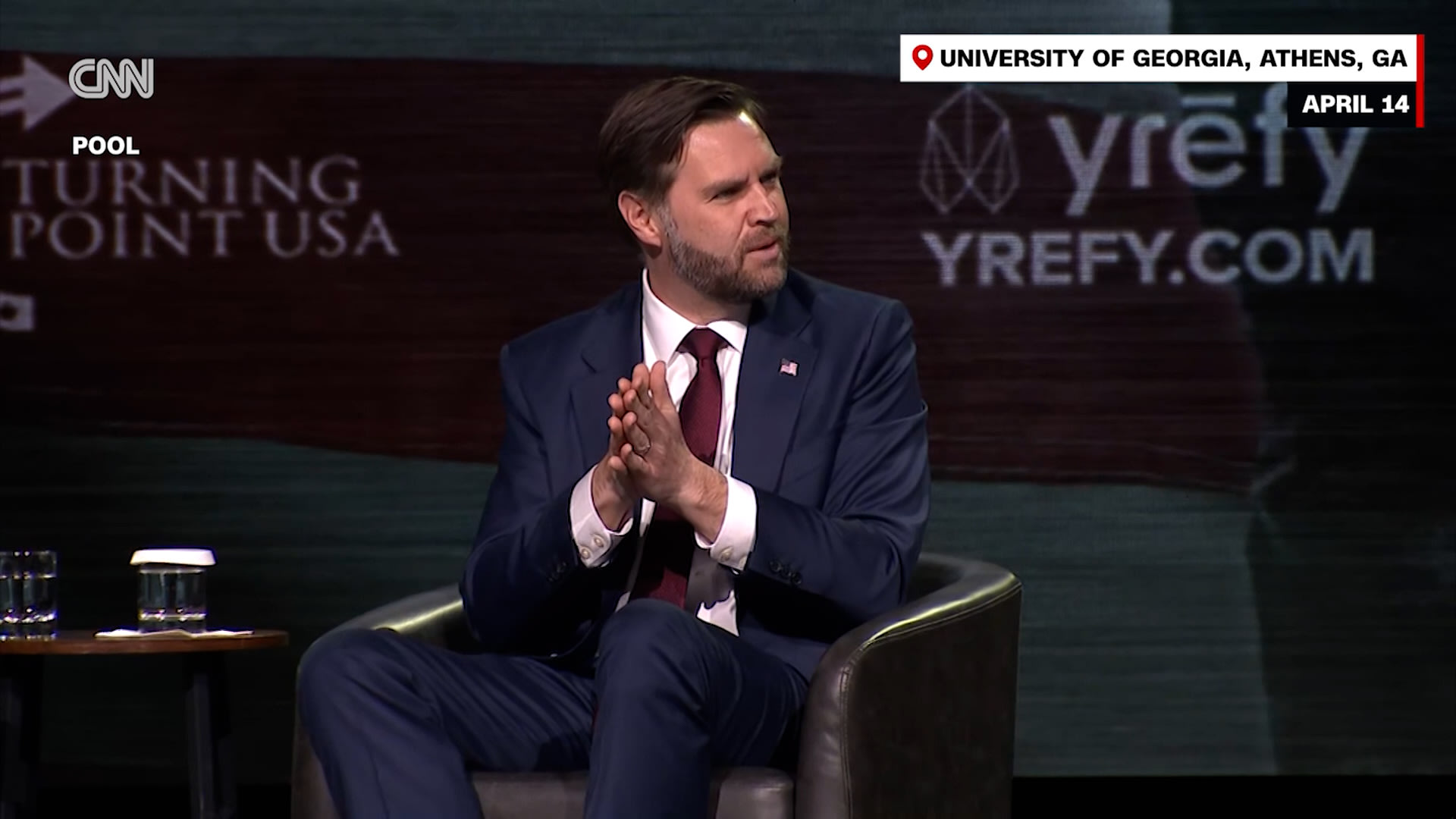 "أنت تقتل الأطفال!".. شاهد نائب ترامب يتعرض لمقاطعات متكررة بسبب غزة