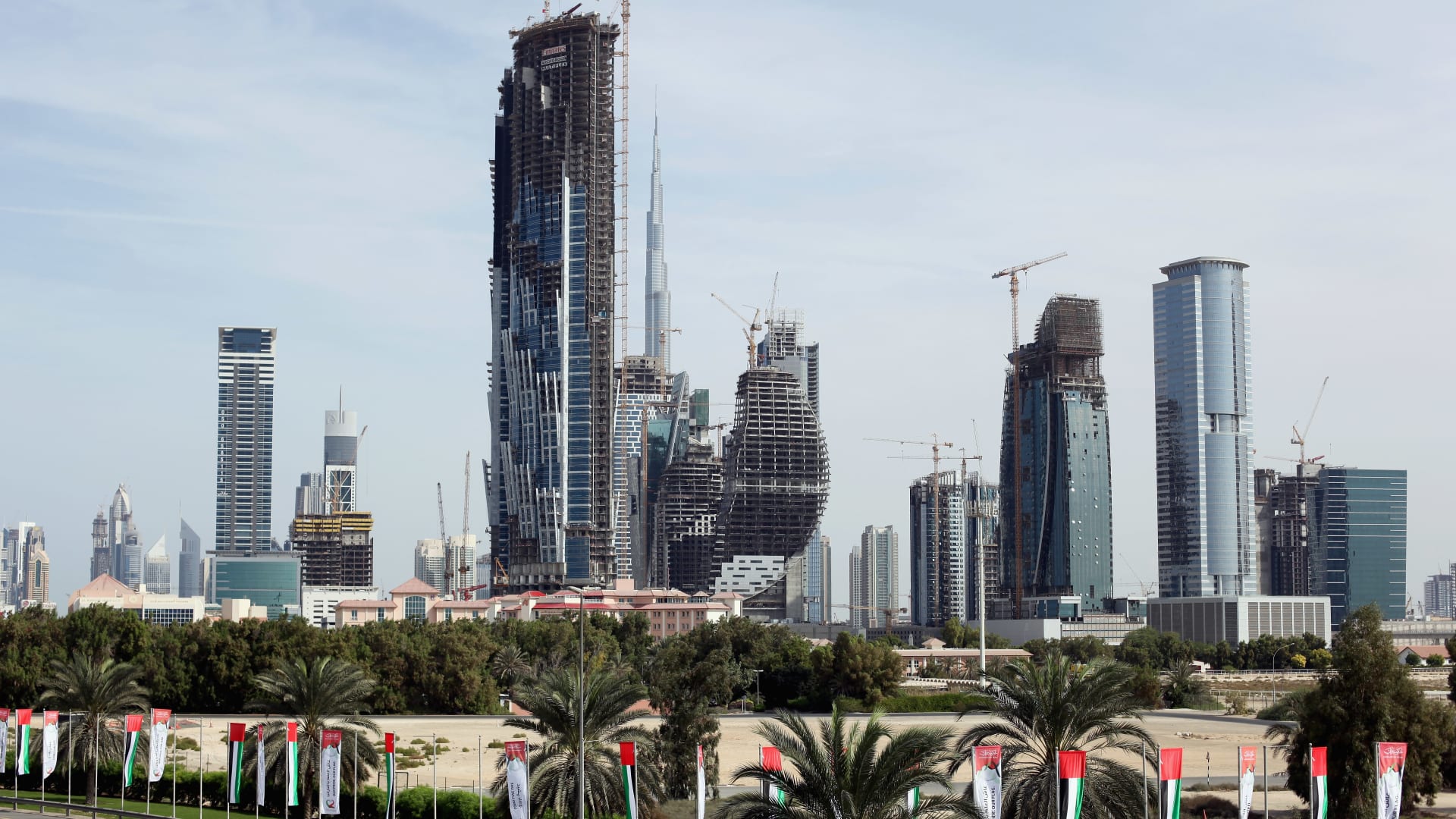 في ظل تداعيات الحرب.. كيف يبدو نمو الناتج المحلي في الدول العربية لعامي 2026 و2027؟