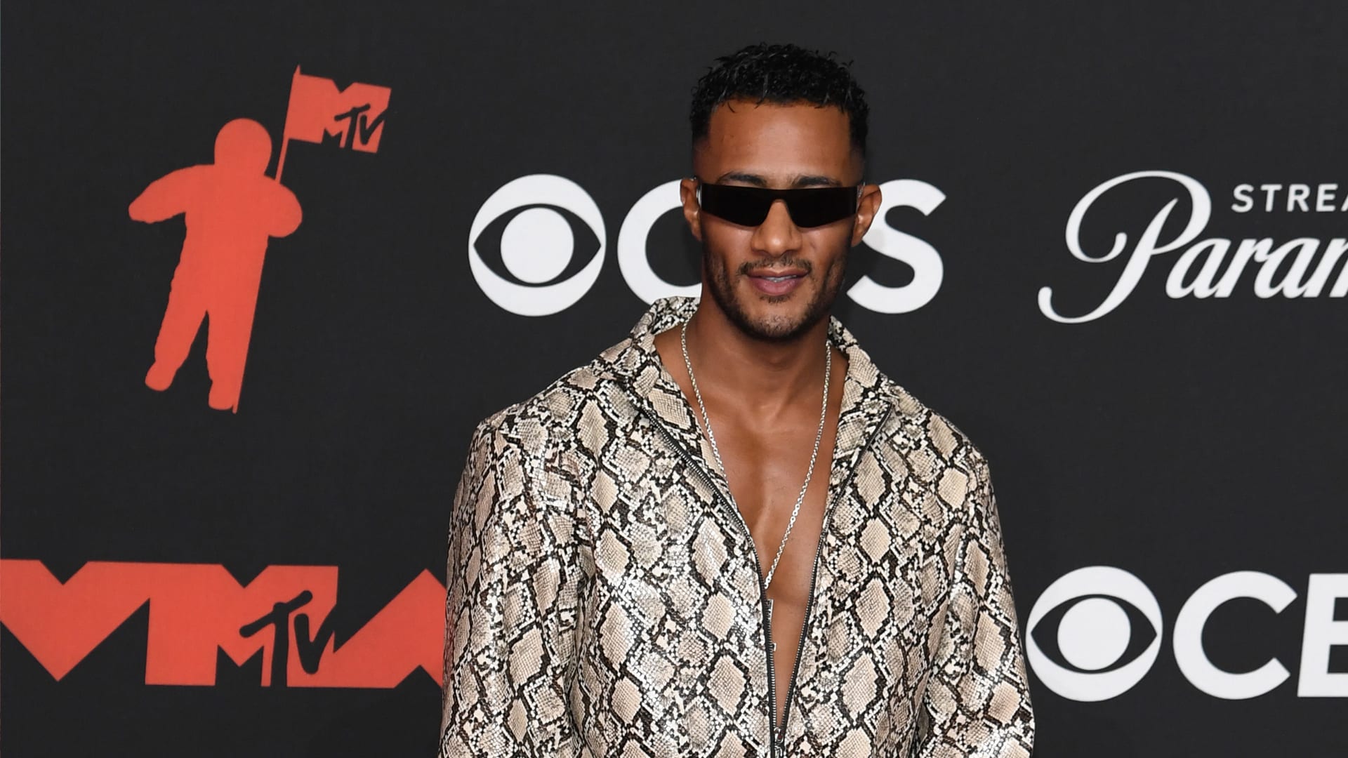 محمد رمضان: "مفيش حاجة تستاهل إنك تهمل صلاتك"