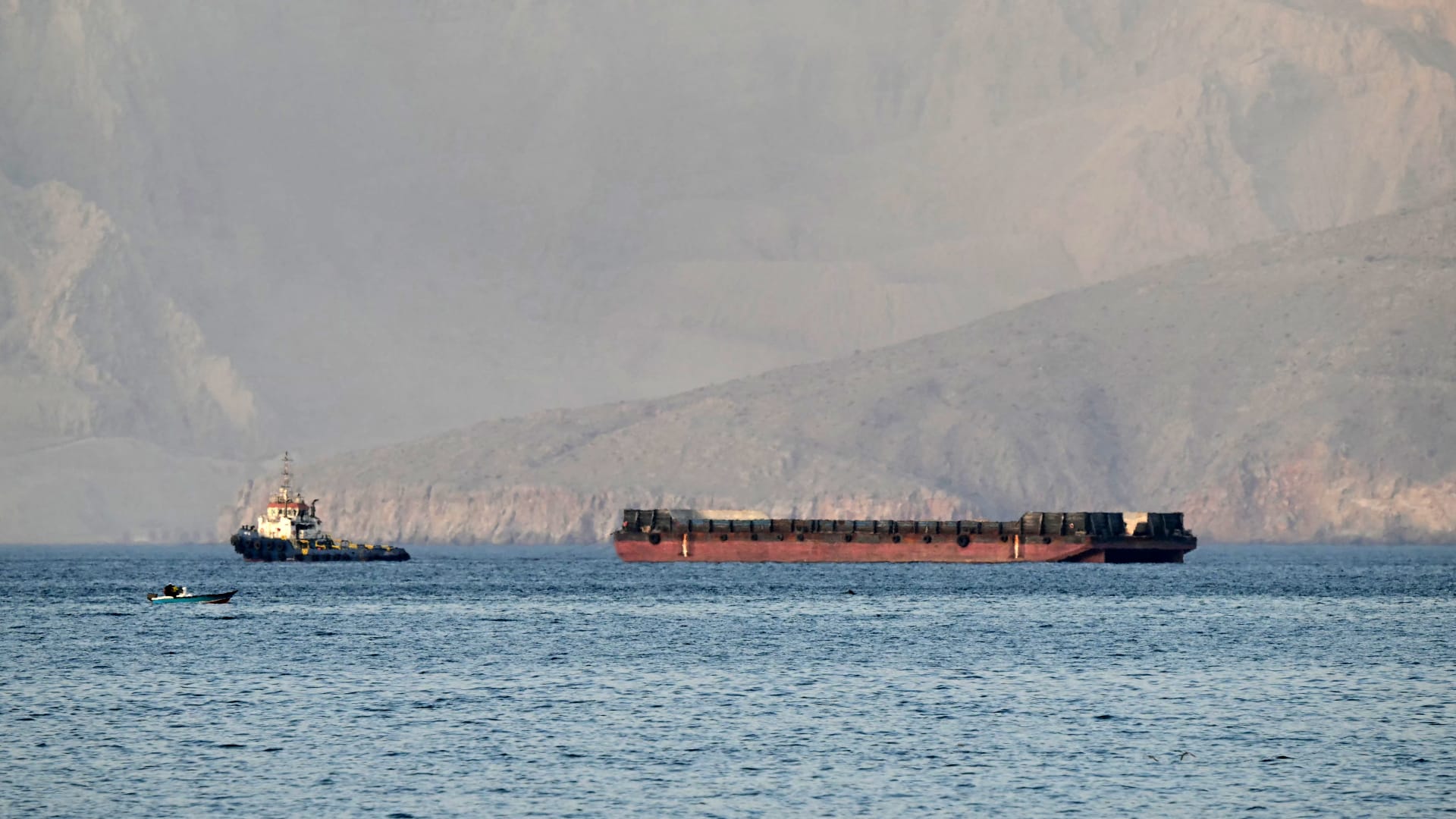 الجيش الأمريكي يكشف عن عدد السفن العائدة لإيران منذ بدء الحصار