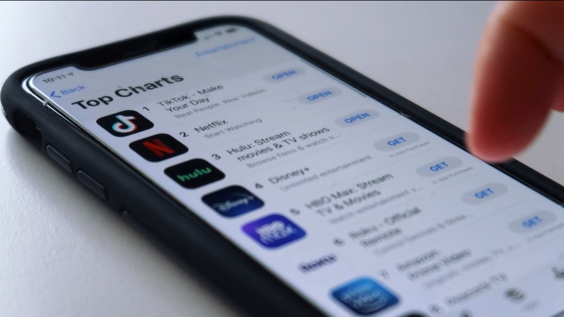 تيك توك وإنستغرام وسناب شات.. كيف يلبّي المراهقون احتياجاتهم المختلفة عبر كل منصة