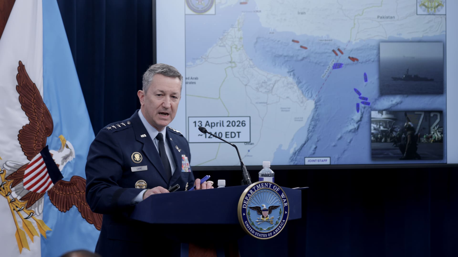 بعد إعلان فتحه.. إيران تعلن عن تطور بشأن الملاحة في مضيق هرمز