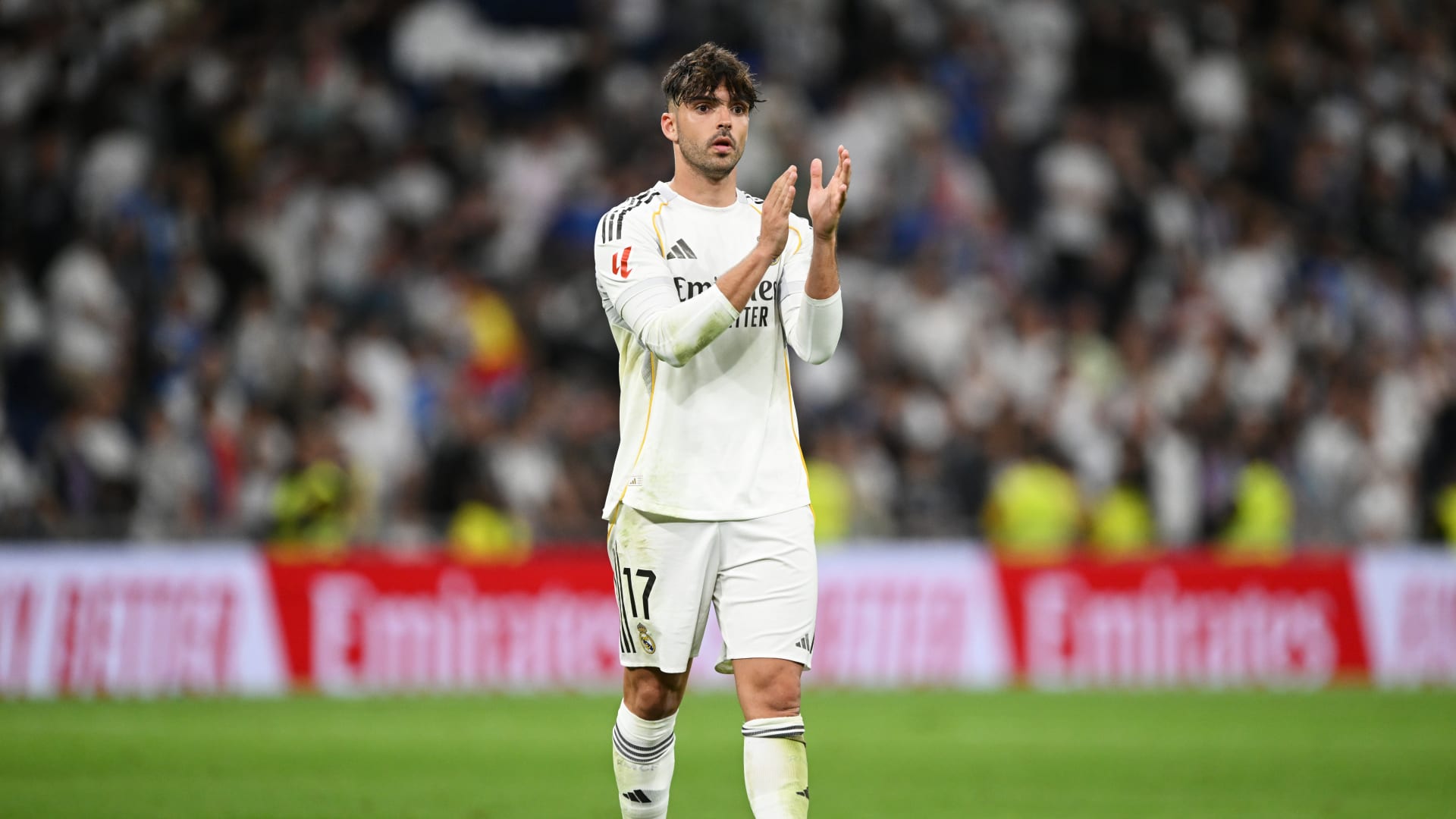 فقد 6 كيلوغرامات من وزنه.. ريال مدريد يعلن إصابة راؤول أسينسيو بالتهاب الأمعاء البكتيري