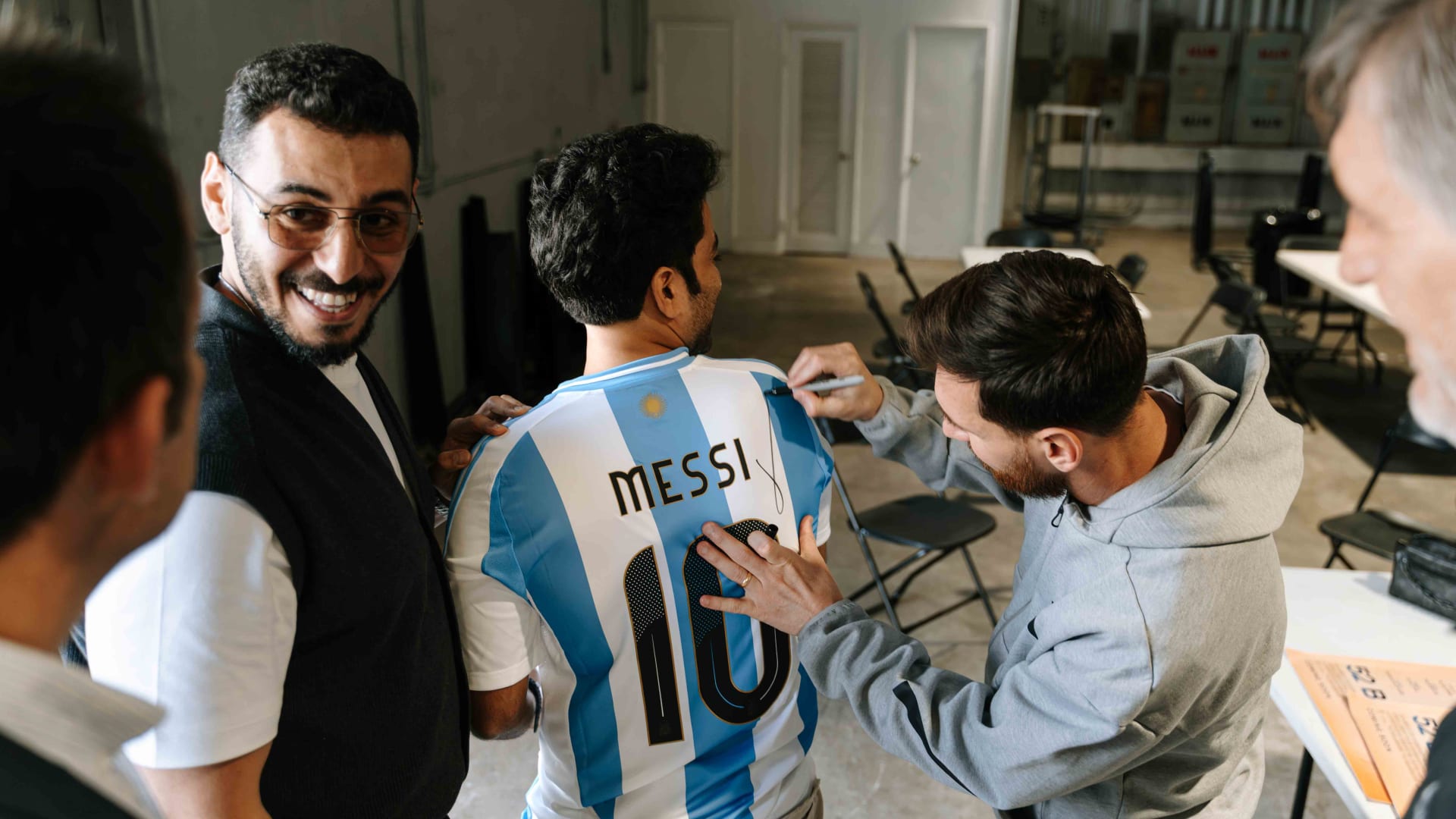 فيلم "Blue52" للمخرج المصري علي العربي يحظى بدعم ميسي
