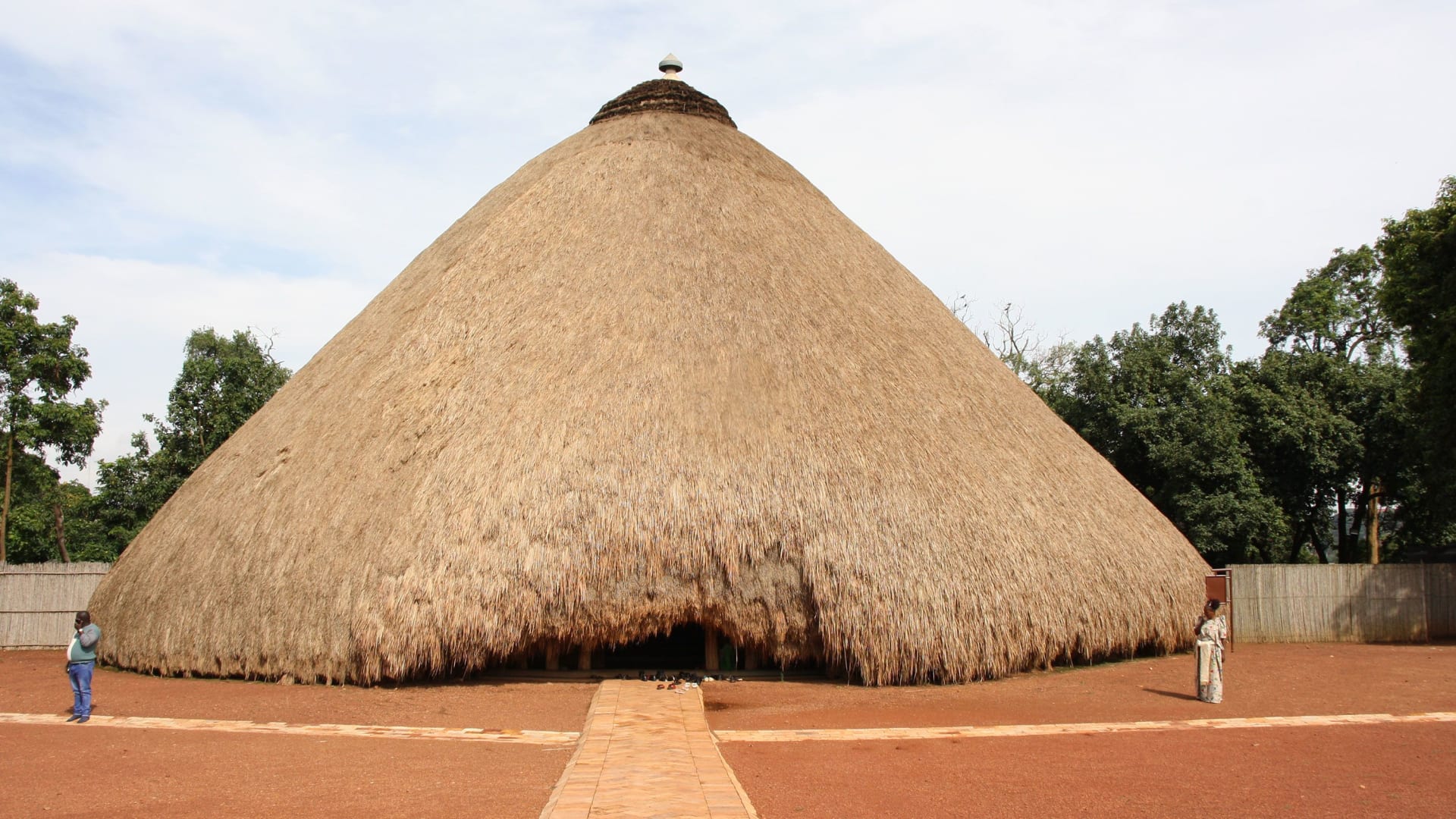 قبور كاسوبي.. بوابة إلى عالم قديم مخفي تُفتح من جديد في أوغندا