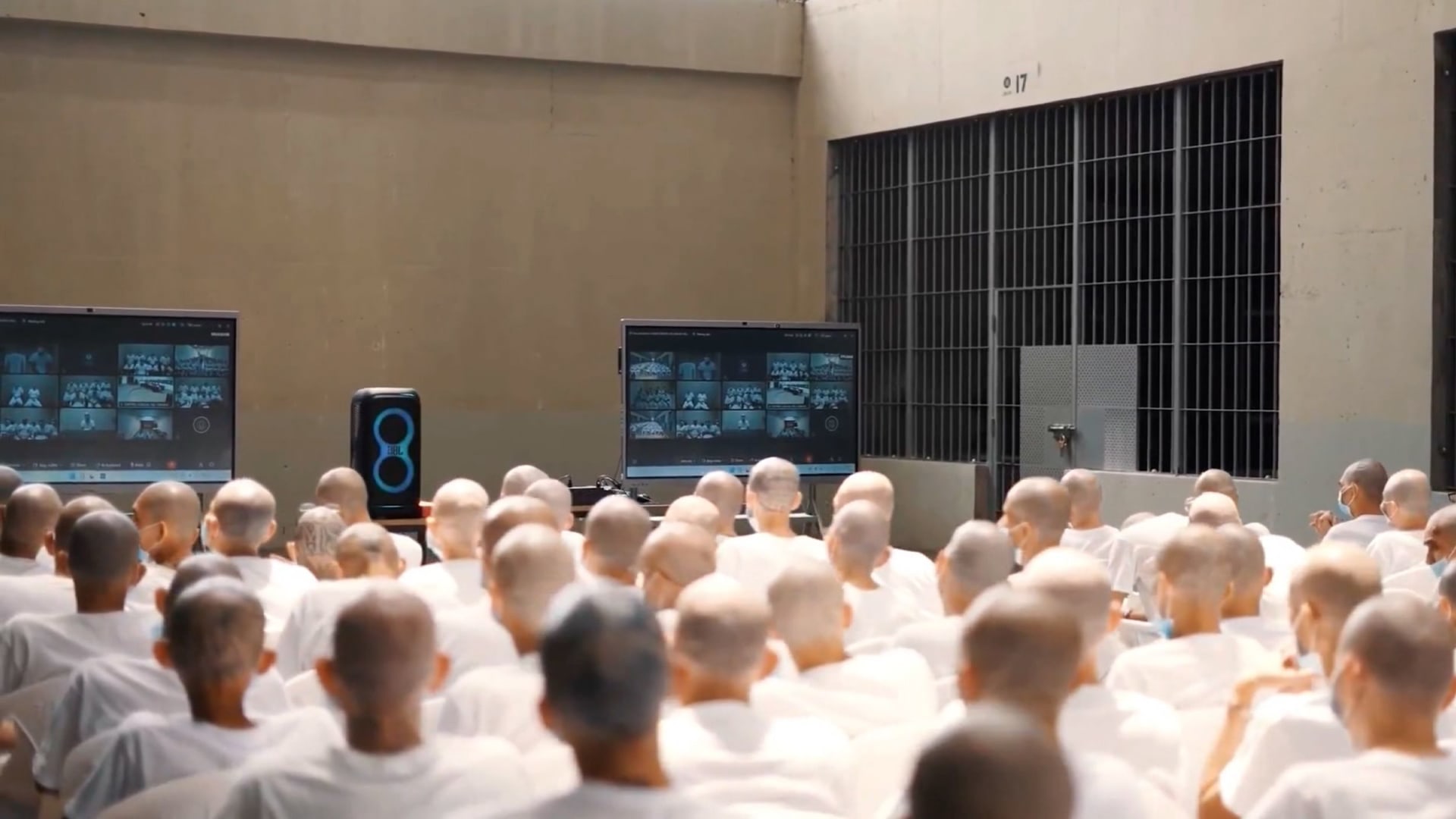 متهمون بأكثر من 47 ألف جريمة.. السلفادور تُحاكم المئات من أعضاء العصابات المزعومين