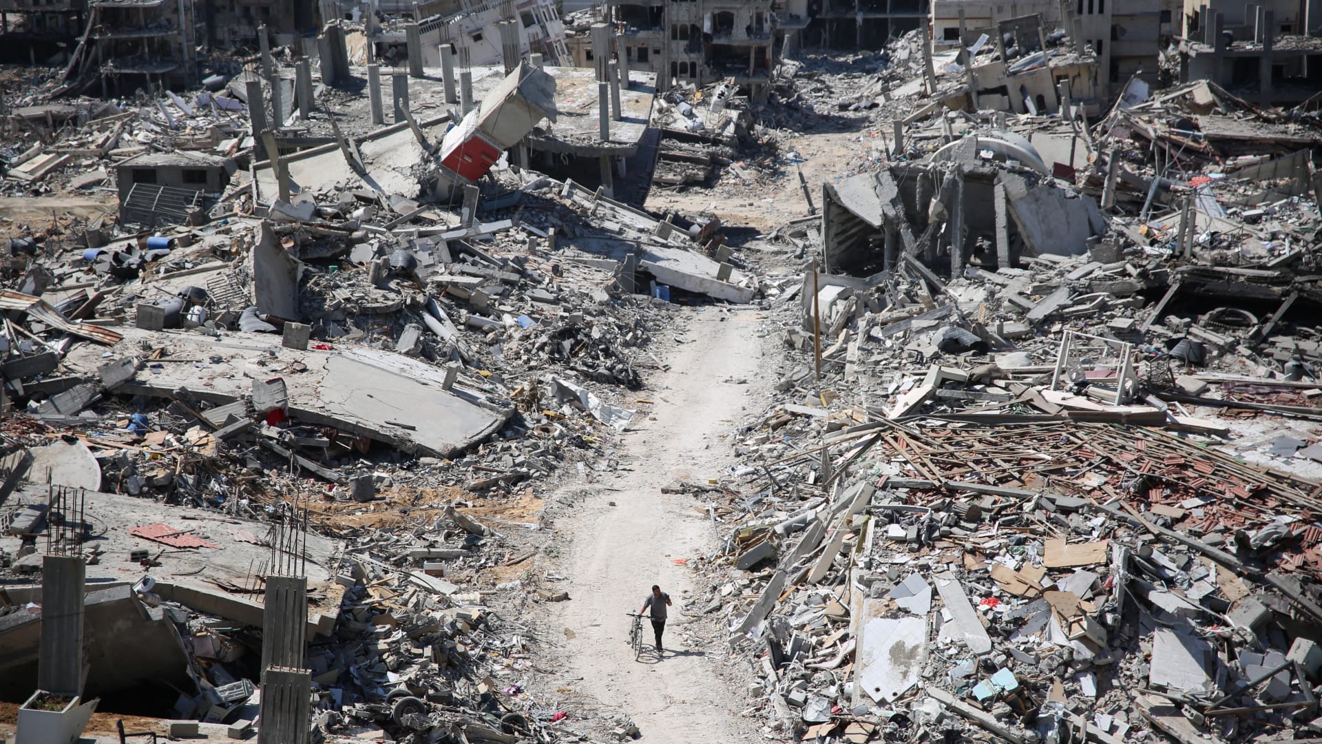 قطاع غزة.. فاتورة باهظة للدمار الذي خلفته الحرب وإعادة الإعمار