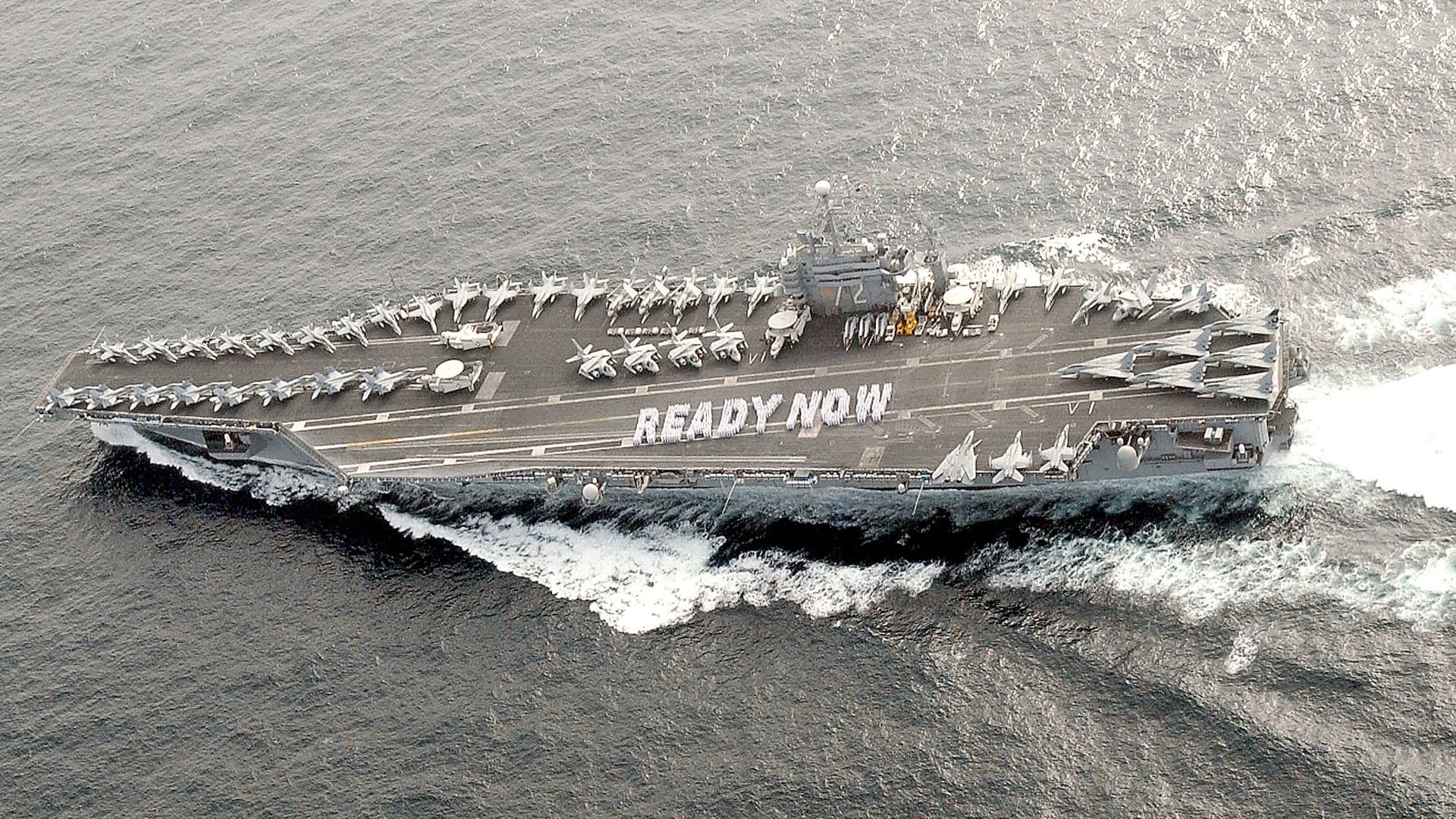 الرقم قد يصدمك.. يوميا كم بيضة يتناول الجنود الأمريكيون على حاملة الطائرات "لينكولين"؟