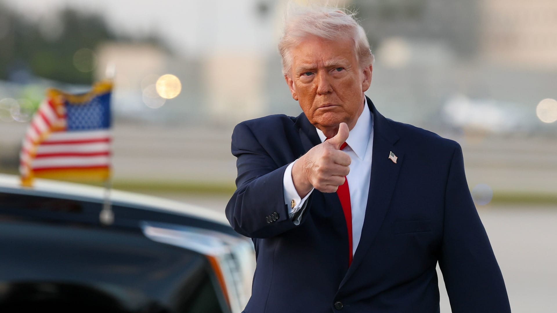 تحليل لفهم تحذير ترامب وتصريح "لا تستعجلوني" في إيران