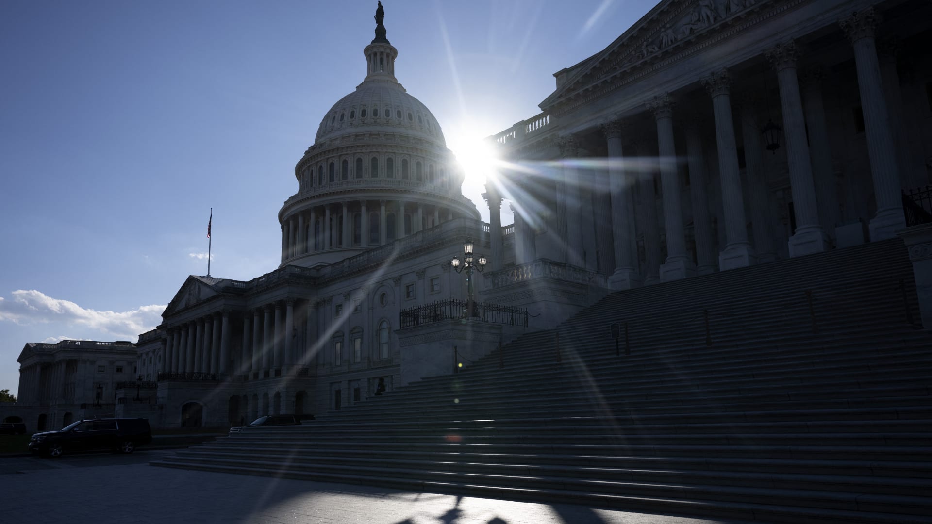 "كانوا مطلعين على معلومات حساسة".. لغز اختفاء وموت 10 علماء وخبراء أمريكيين يثير تحقيقات موسعة