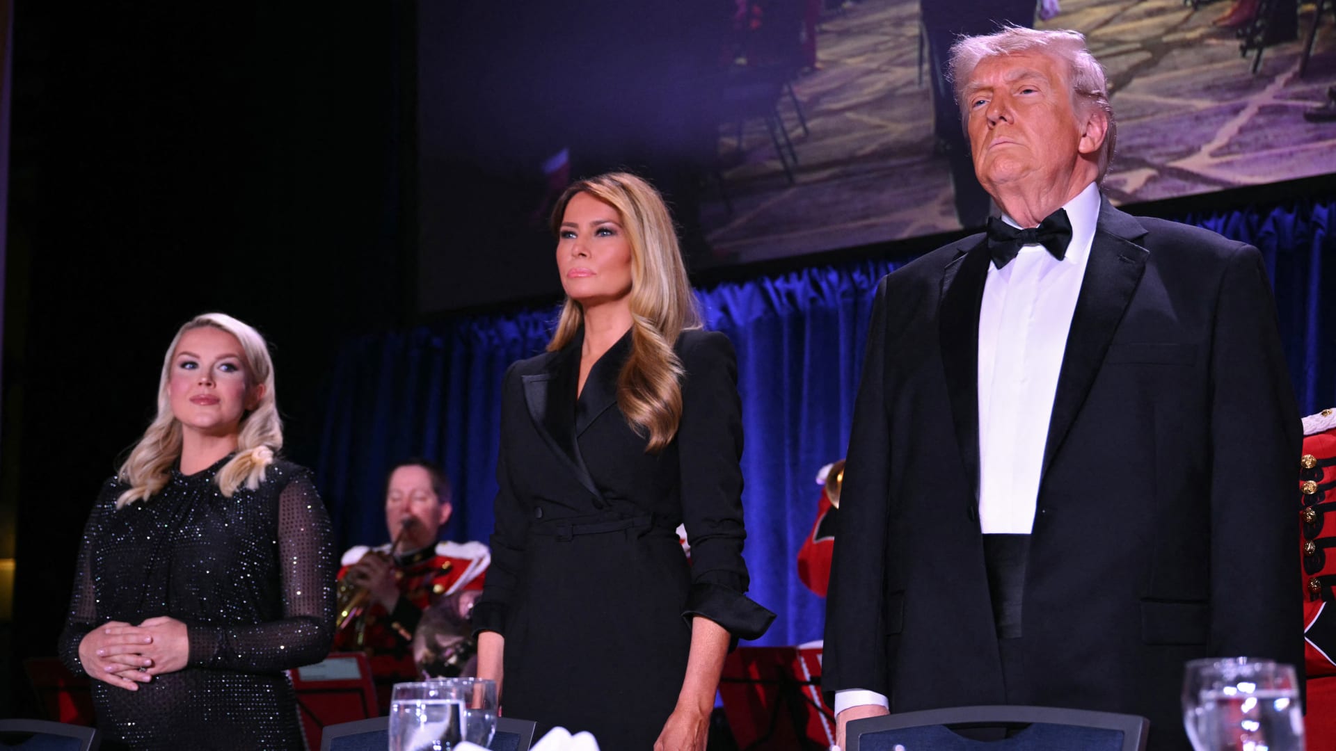 أول 6 قادة في العالم يعلقون على إطلاق النار وإخلاء ترامب من عشاء مراسلي البيت الأبيض