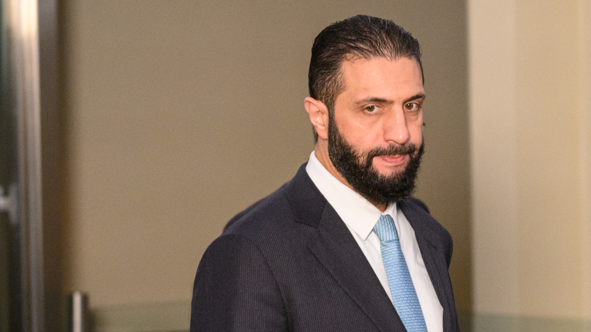 مع بدء محاكمة رموز نظام الأسد.. تدوينة للشرع عن ضرورة تحقيق العدالة