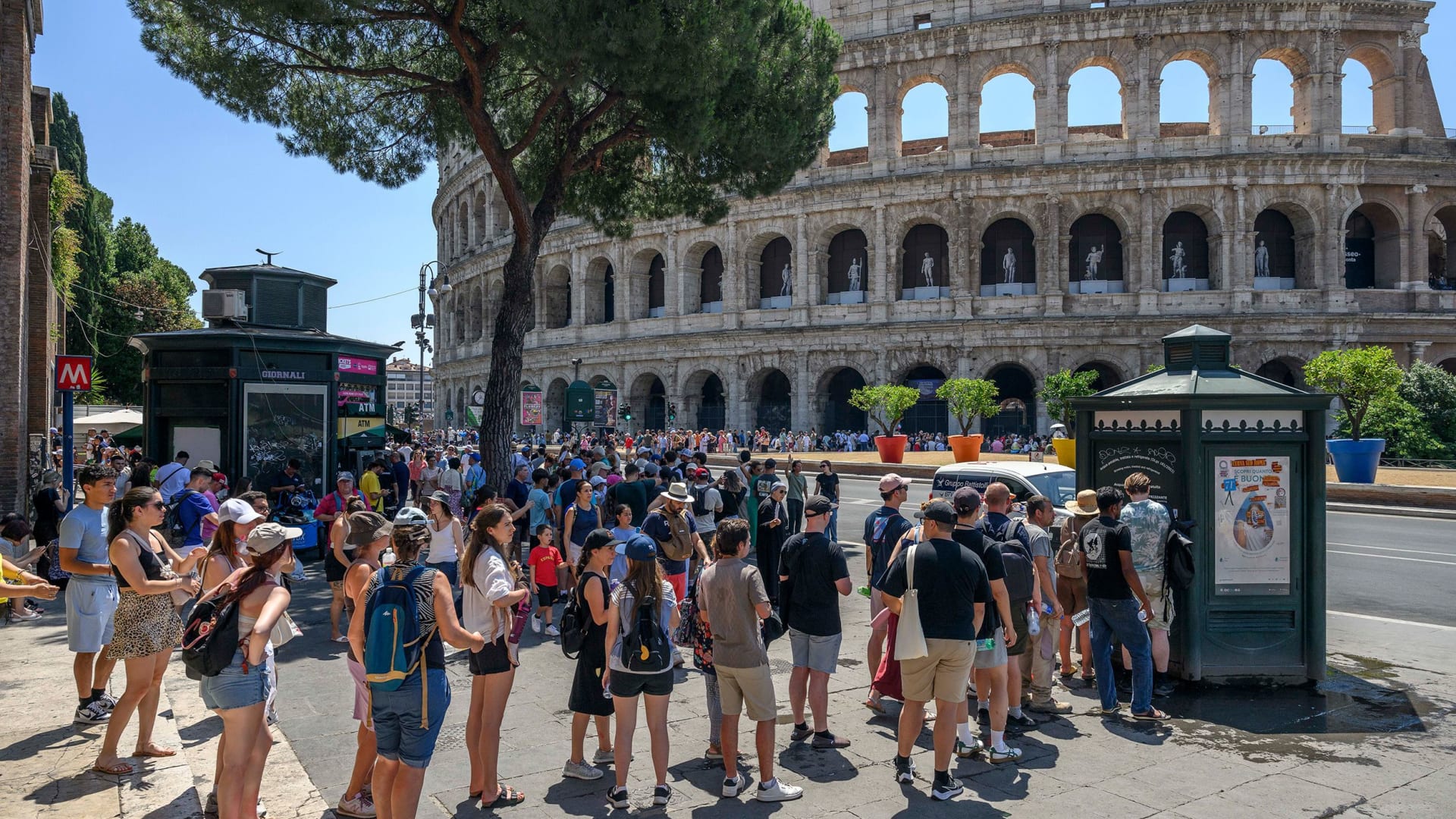 هل نقول وداعًا للعطلة الصيفية؟ هكذا سيؤثر الصراع في الشرق الأوسط على خطط سفرك