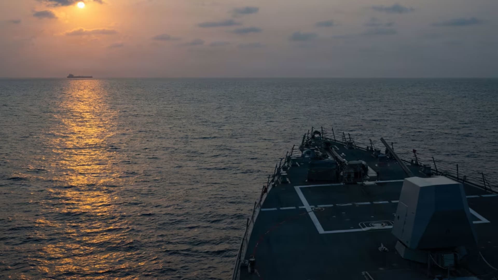 تحليل.. ما هي احتمالات فشل الحصار الأمريكي على إيران وعلى ماذا يراهن ترامب باستراتيجيته؟