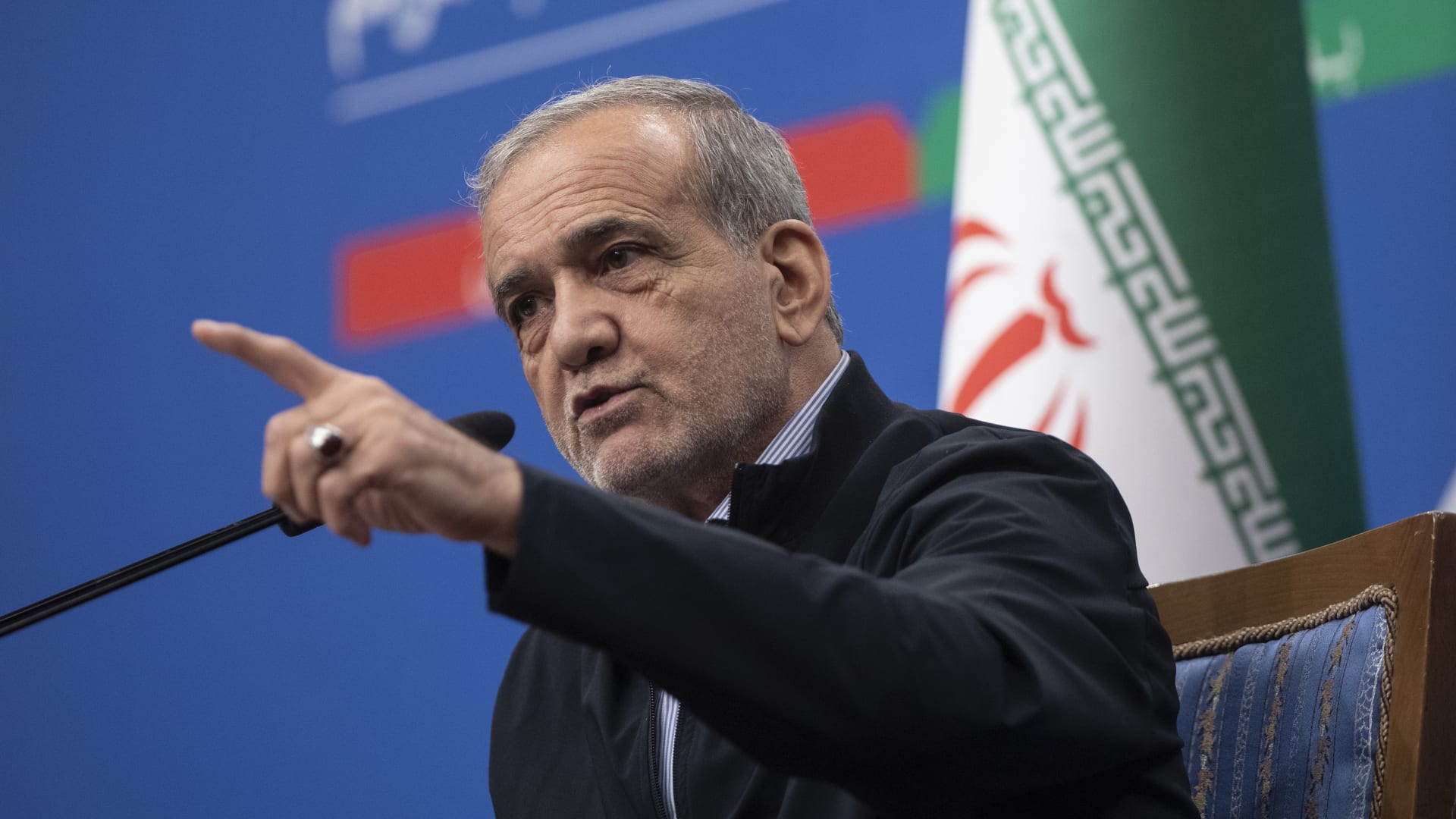 رئيس إيران: الحصار البحري الأمريكي امتداد للعمليات العسكرية