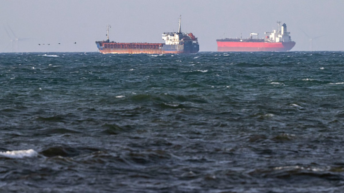 "من واشنطن".. دبلوماسية النار ورهانات الردع في مضيق هرمز