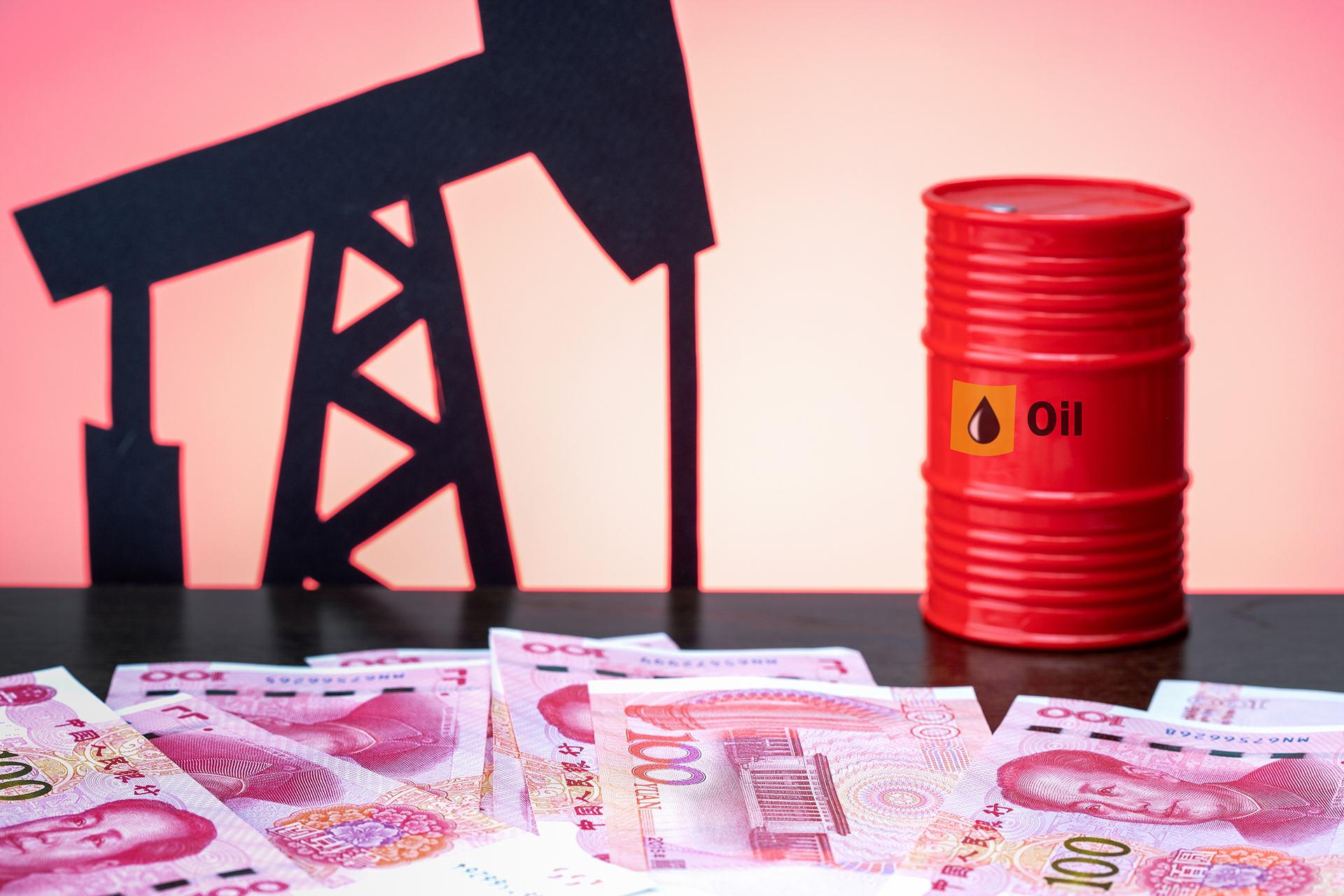 الصين تكسر "أقفال" احتياطاتها.. هل بدأت معركة البقاء لتجاوز "نقطة اختناق" هرمز؟