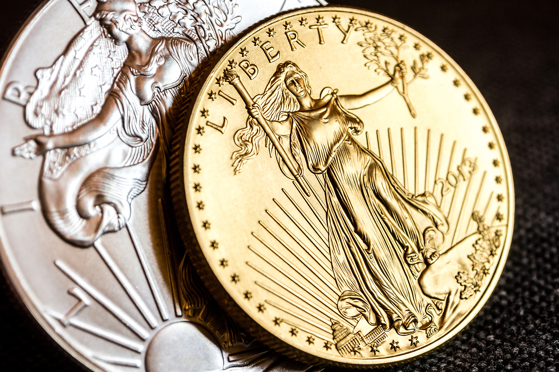 نيويورك تايمز تكشف: هكذا تحوّل ذهب كارتيلات المخدرات إلى عملات أمريكية