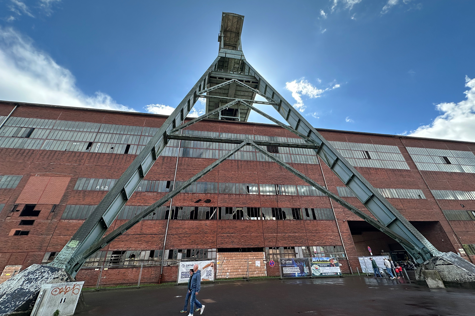 "التحول العادل".. كيف تفادت ألمانيا انهيارا اجتماعيا بعد الثورة الصناعية؟