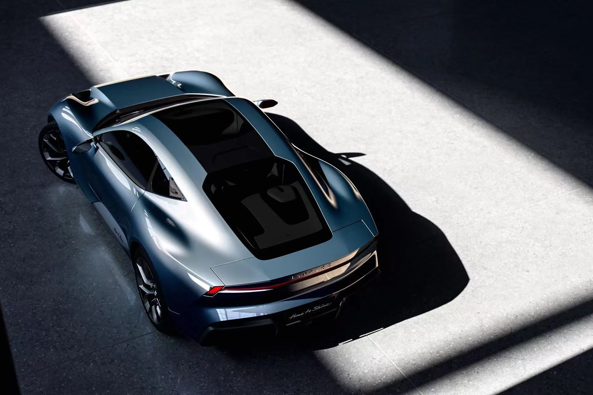 "لينك آند كو" تكسر قواعدها وتدخل عالم الـGT لأول مرة