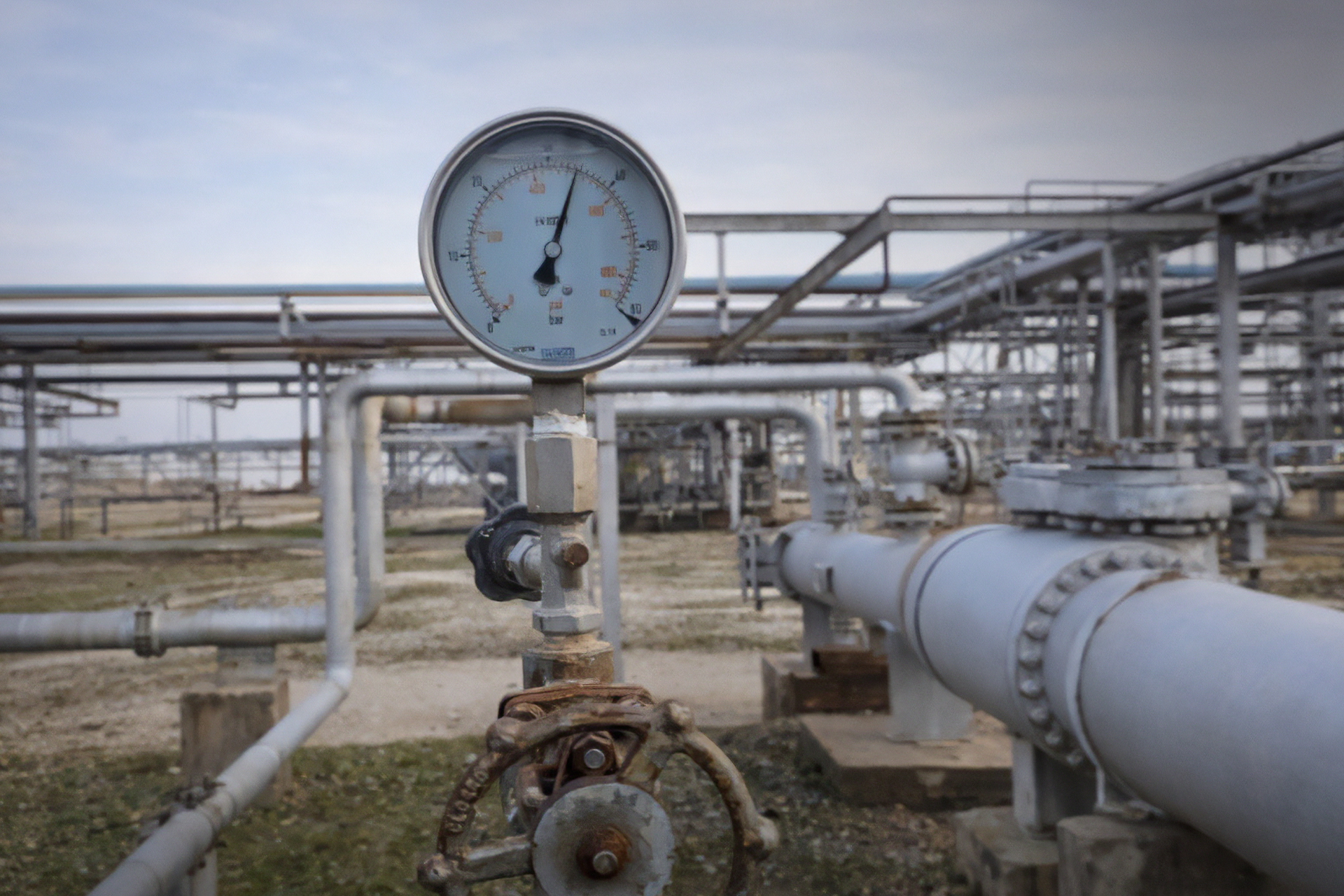 سوريا توقع عقدا مع أديس السعودية لرفع إنتاج الغاز