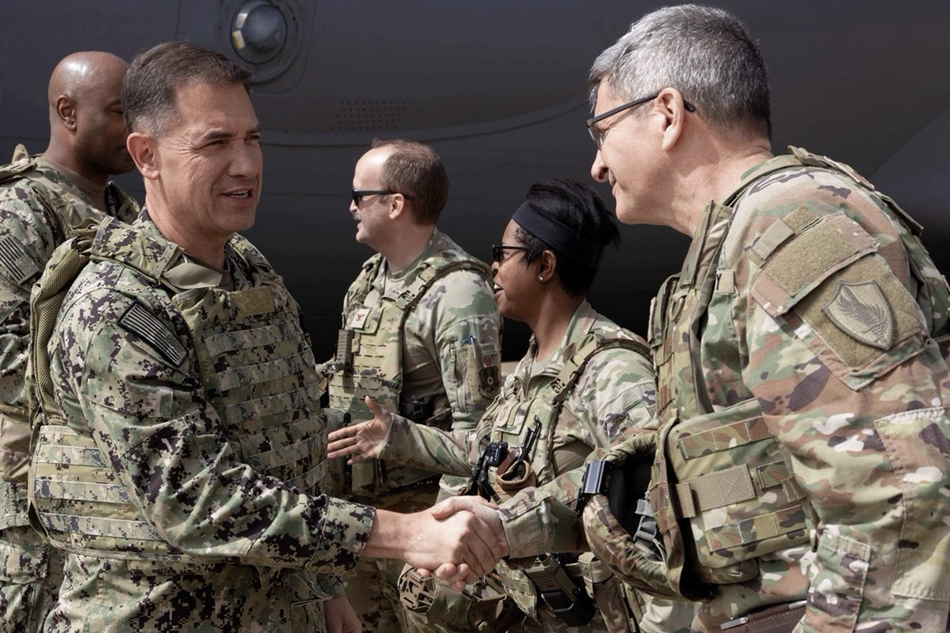 قائد القيادة المركزية الأمريكية ينهي زيارته الثانية للشرق الأوسط