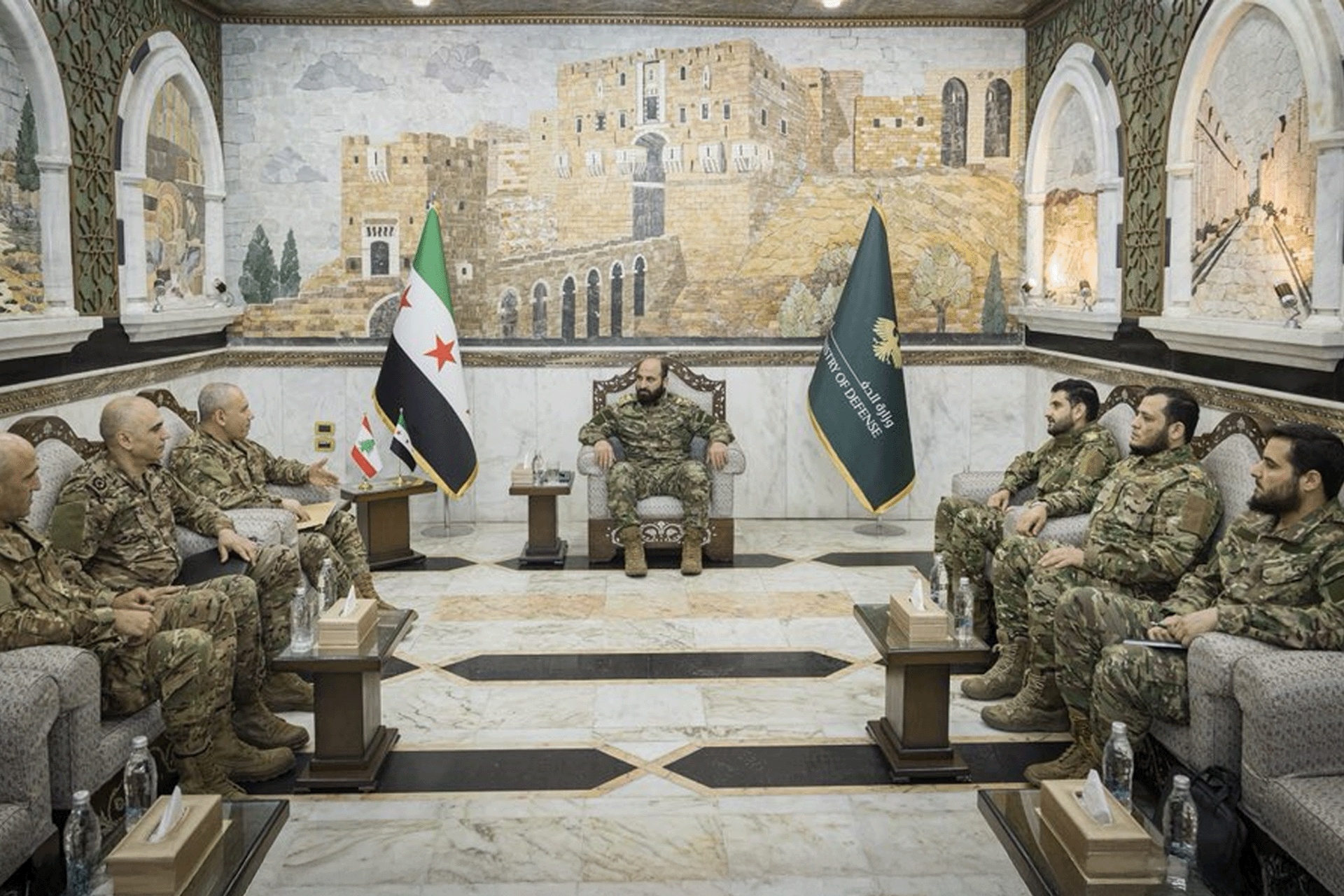 لقاء عسكري سوري لبناني يبحث ملفات الحدود والتهريب وتعزيز التنسيق