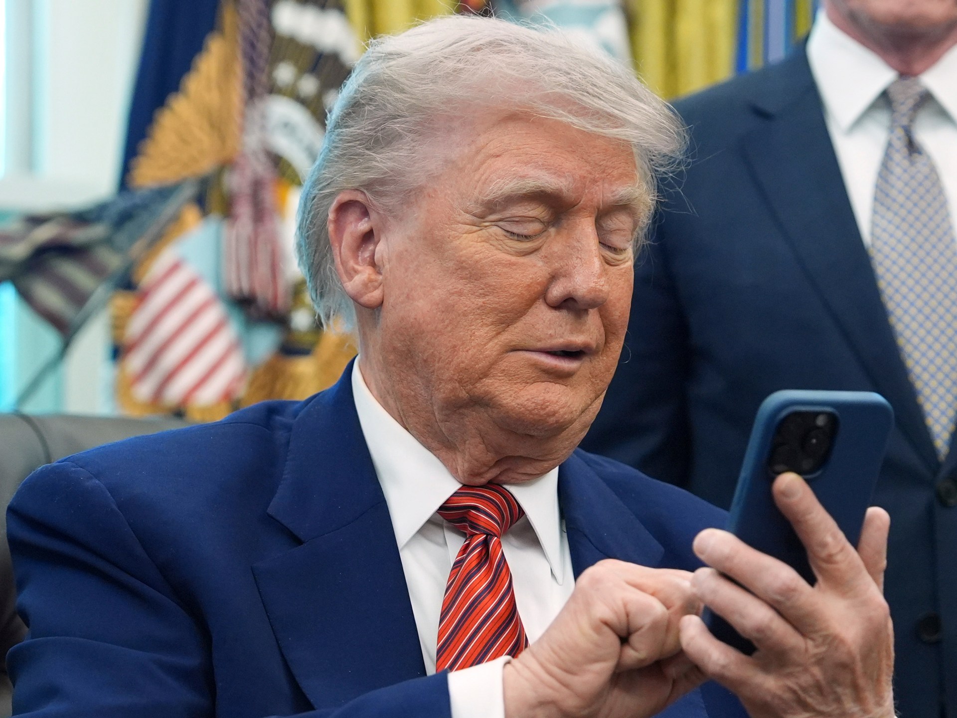 ترمب بعد منتصف الليل.. هل يحكم تروث سوشيال البيت الأبيض؟