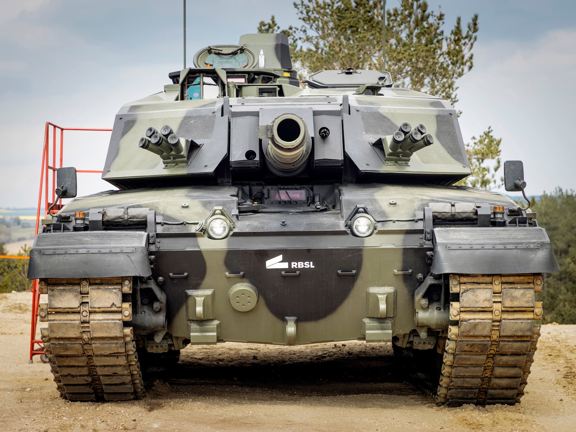 "البقاء للأرخص".. أفضل 10 دبابات في العالم