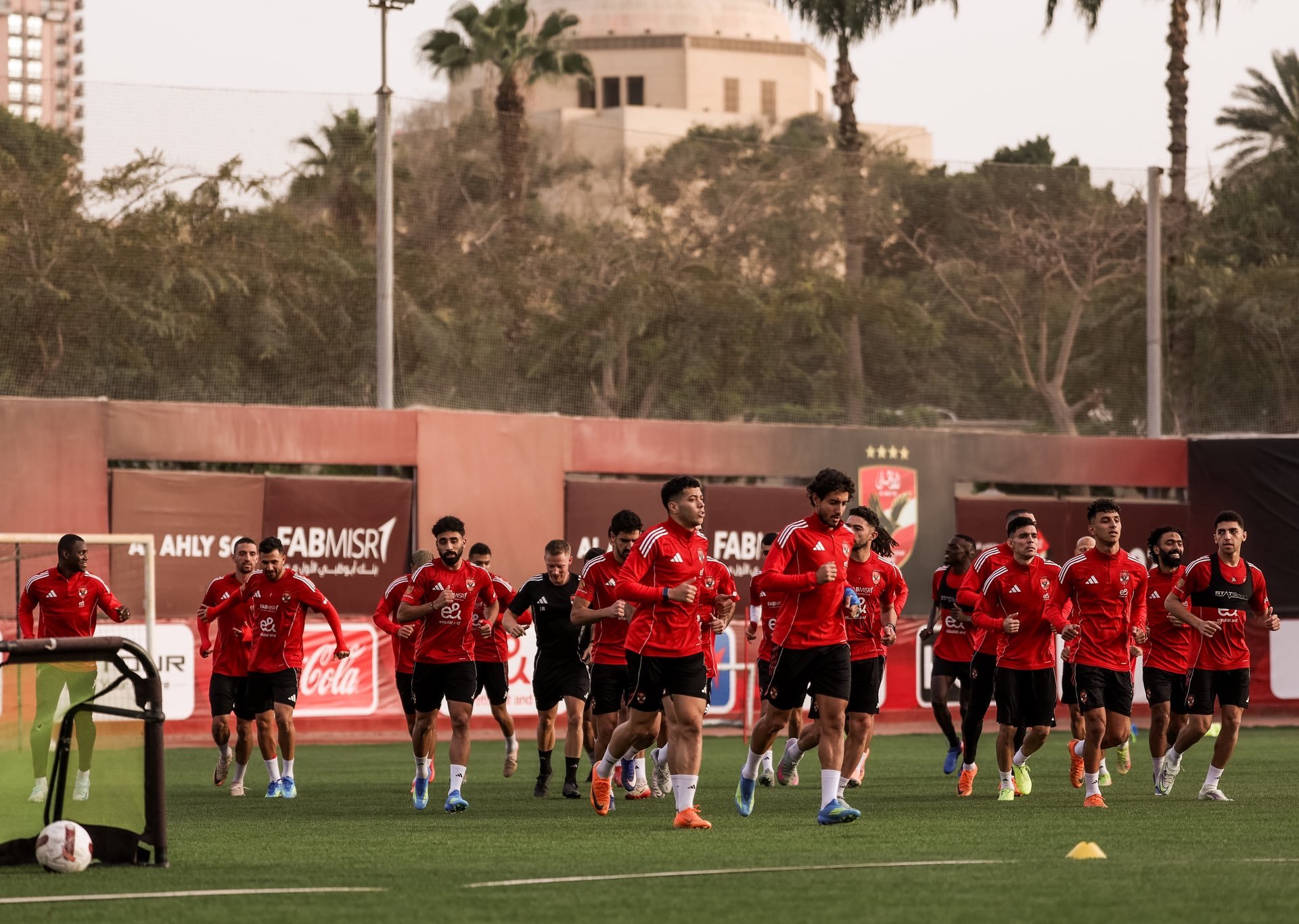 موعد مباراة الأهلي ضد سموحة في الدوري المصري والقنوات الناقلة لها