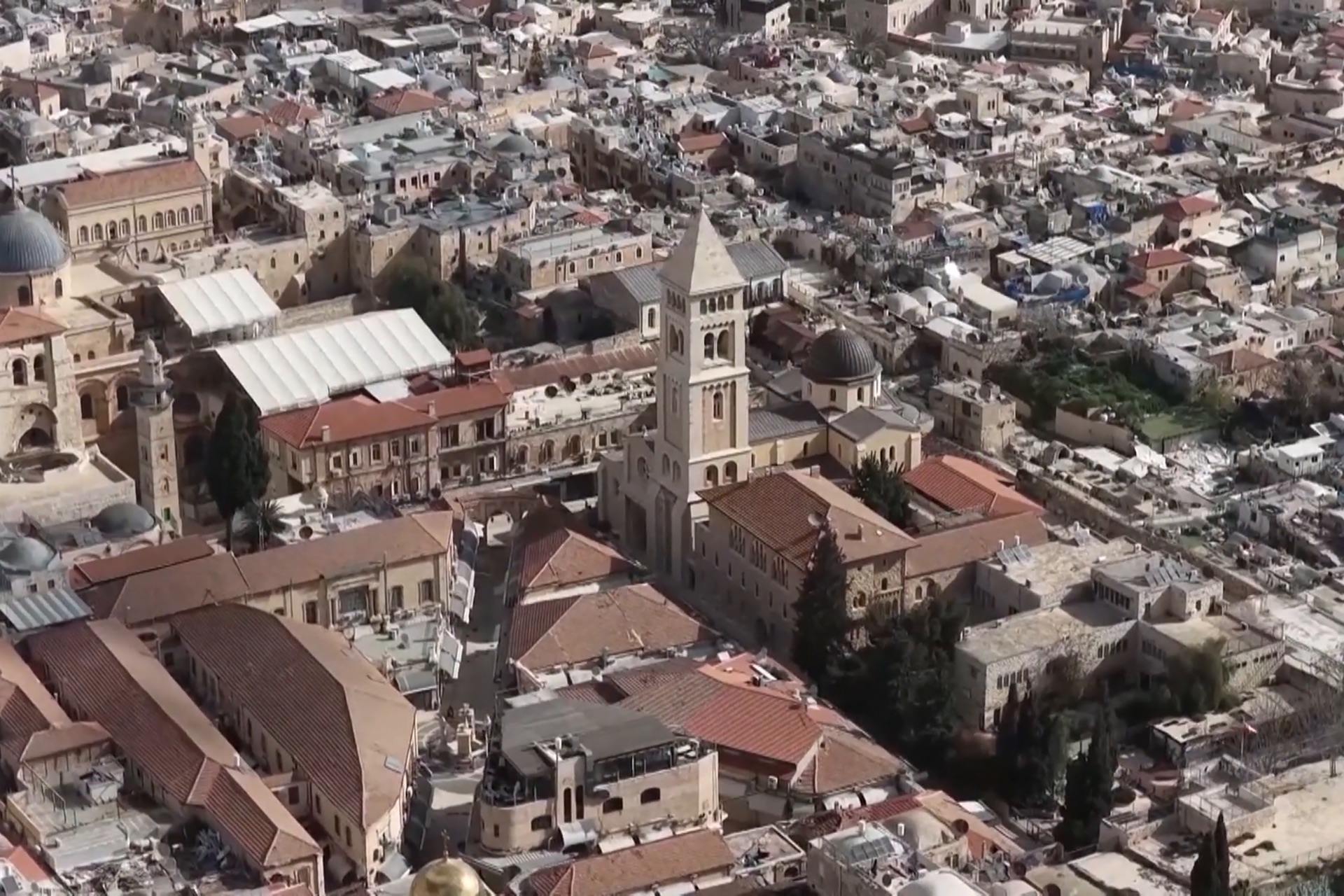 من الأقصى للقيامة.. قيود الاحتلال تحرم الفلسطينيين من العبادة بالقدس