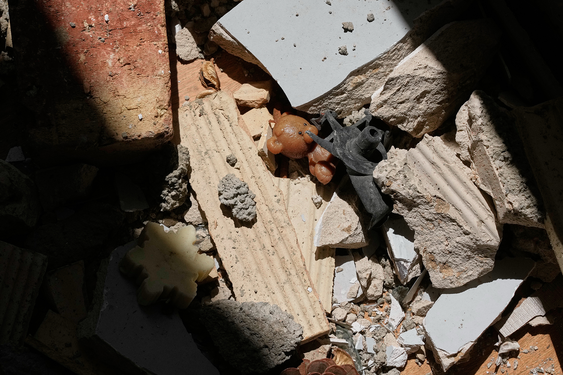 محلل إسرائيلي: لا حسم في الأفق وحرب إيران مرشحة لجولة أخرى