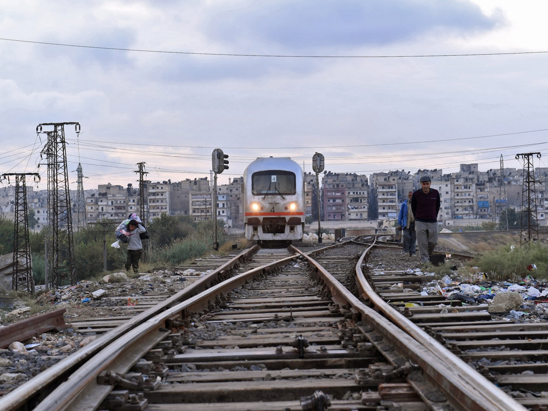 البنك الدولي يمنح سوريا 200 مليون دولار لتحديث السكك الحديدية