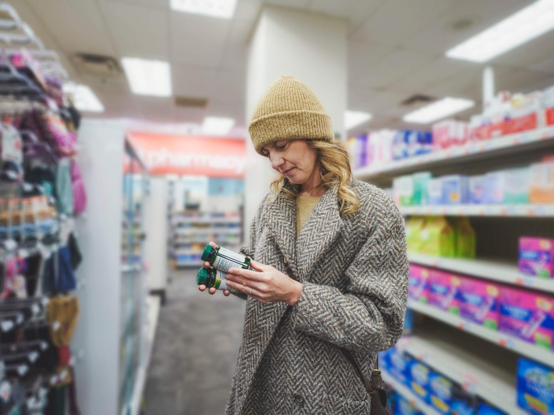 فيتامينات أساسية لصحة المرأة في مختلف المراحل العمرية