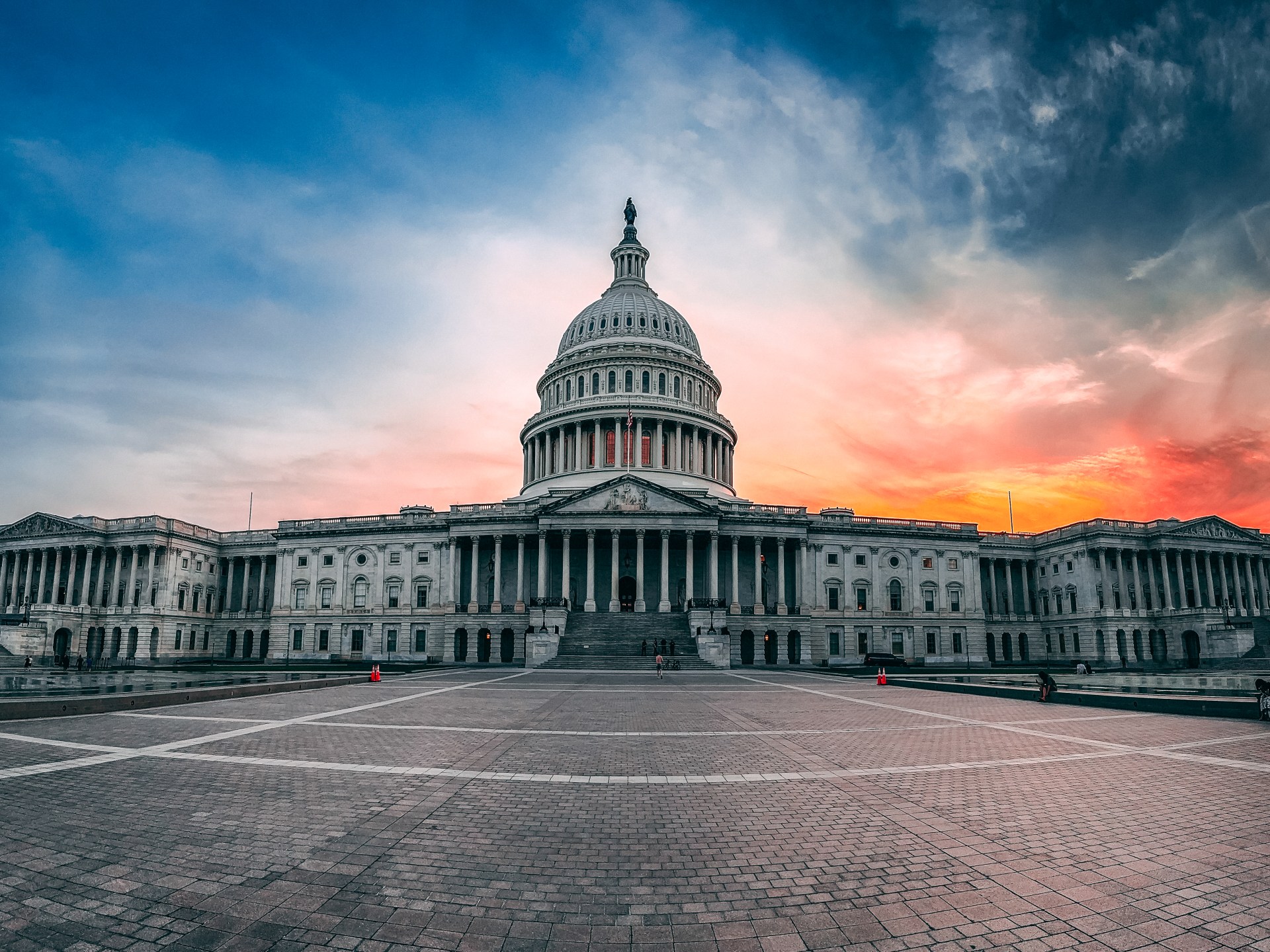 للمرة الرابعة.. الجمهوريون يعرقلون مقترحا لتقييد صلاحيات ترمب العسكرية ضد إيران