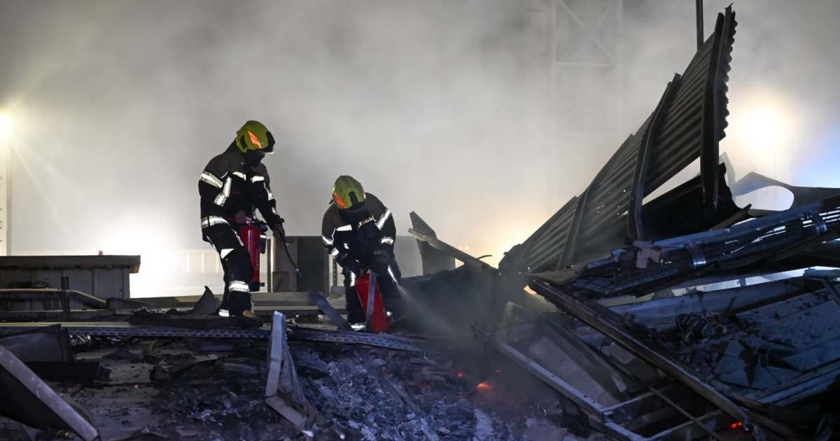 دول خليجية تتصدى لموجة صواريخ ومسيّرات إيرانية