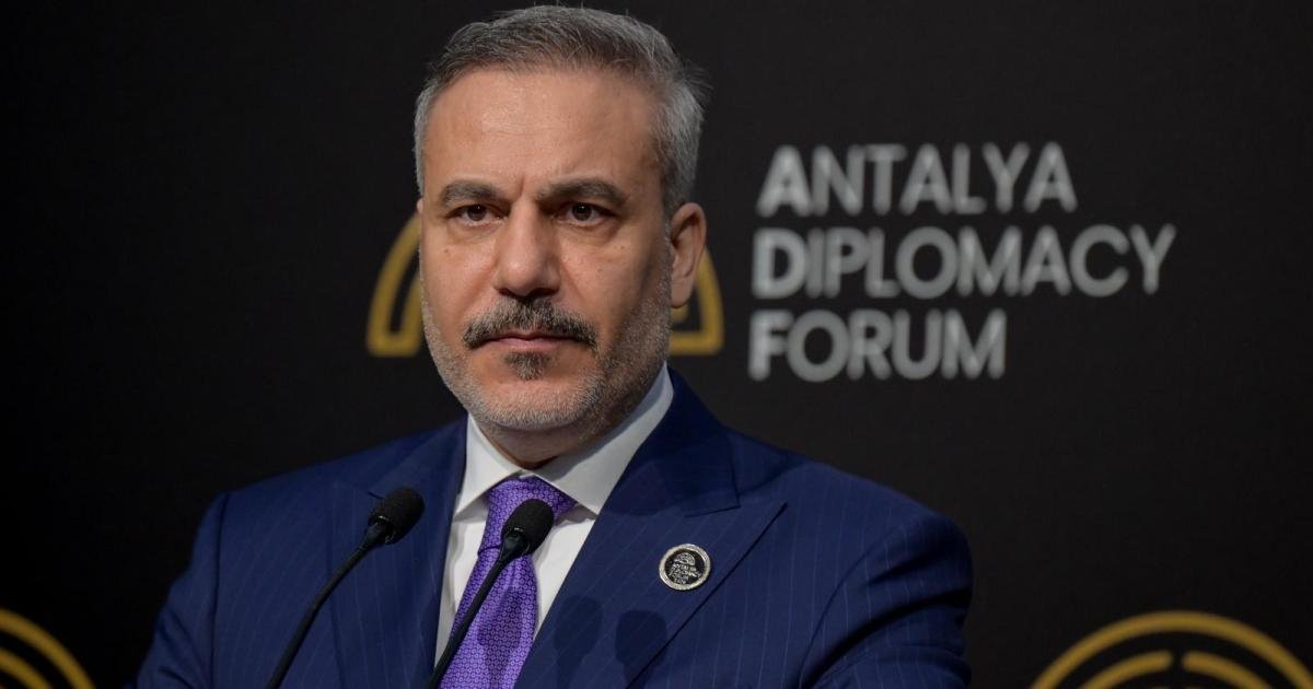 فيدان للجزيرة نت: تركيا ليست كإسرائيل.. ولا حلول لأزمات المنطقة من الخارج 2 Hakan Fida2 1776603101