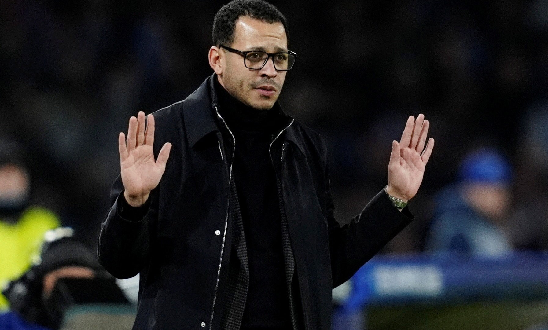 فاتورة ضخمة.. كم دفع كبار البريميرليغ لتعويض المدربين المقالين؟