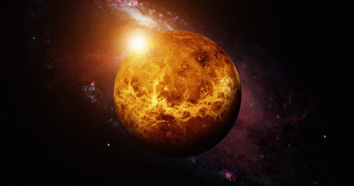 "بذور الأرض" في سماء الزهرة.. هل نحن من زرع الحياة هناك؟