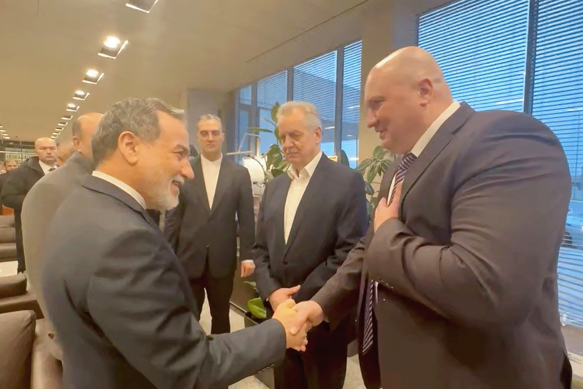 عقب زيارة "موفقة" لباكستان.. عراقجي يتباحث اليوم في موسكو مع بوتين