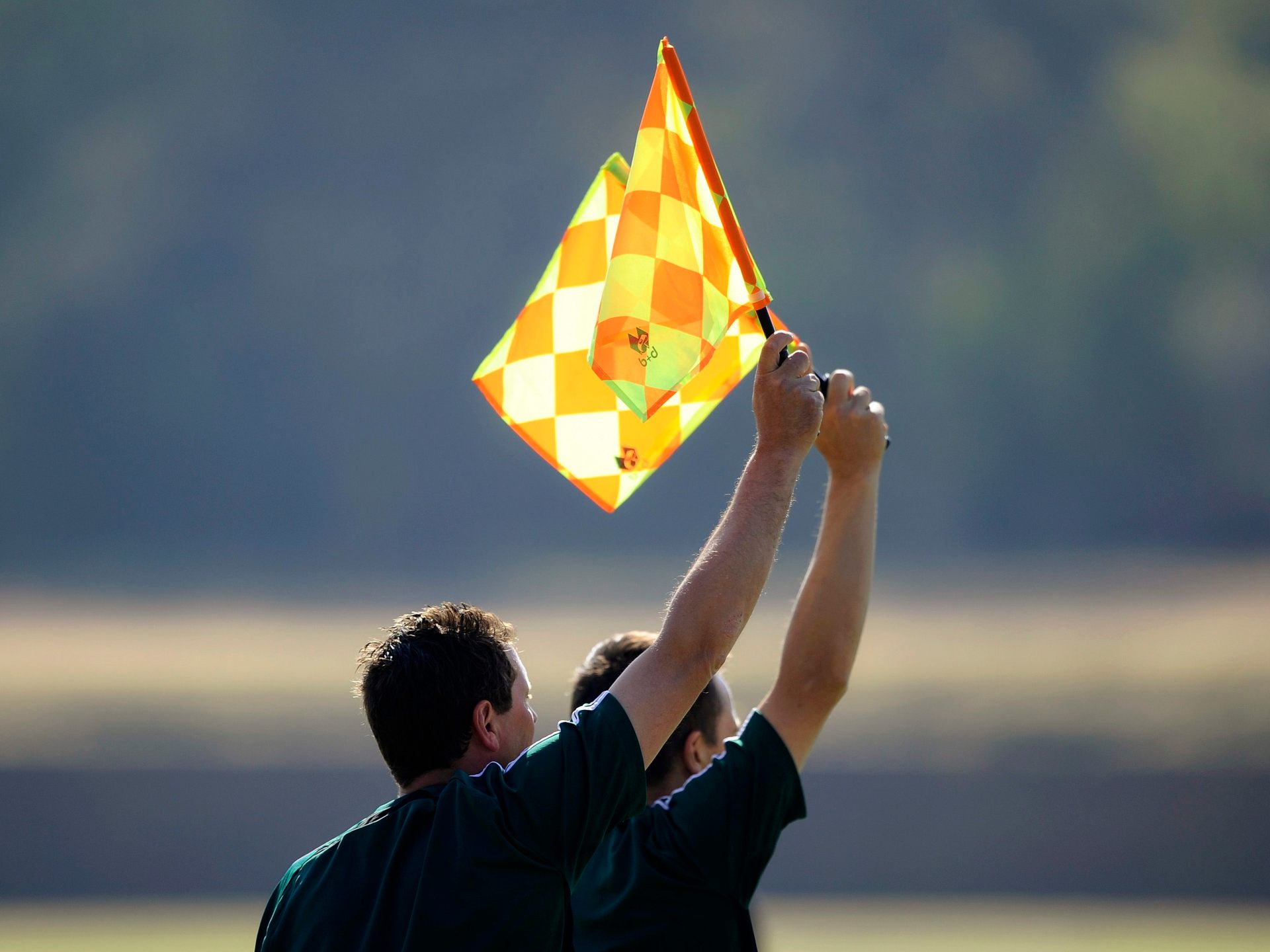 بالفيديو.. ماذا حدث في أول اختبار لقانون فينغر للتسلل؟