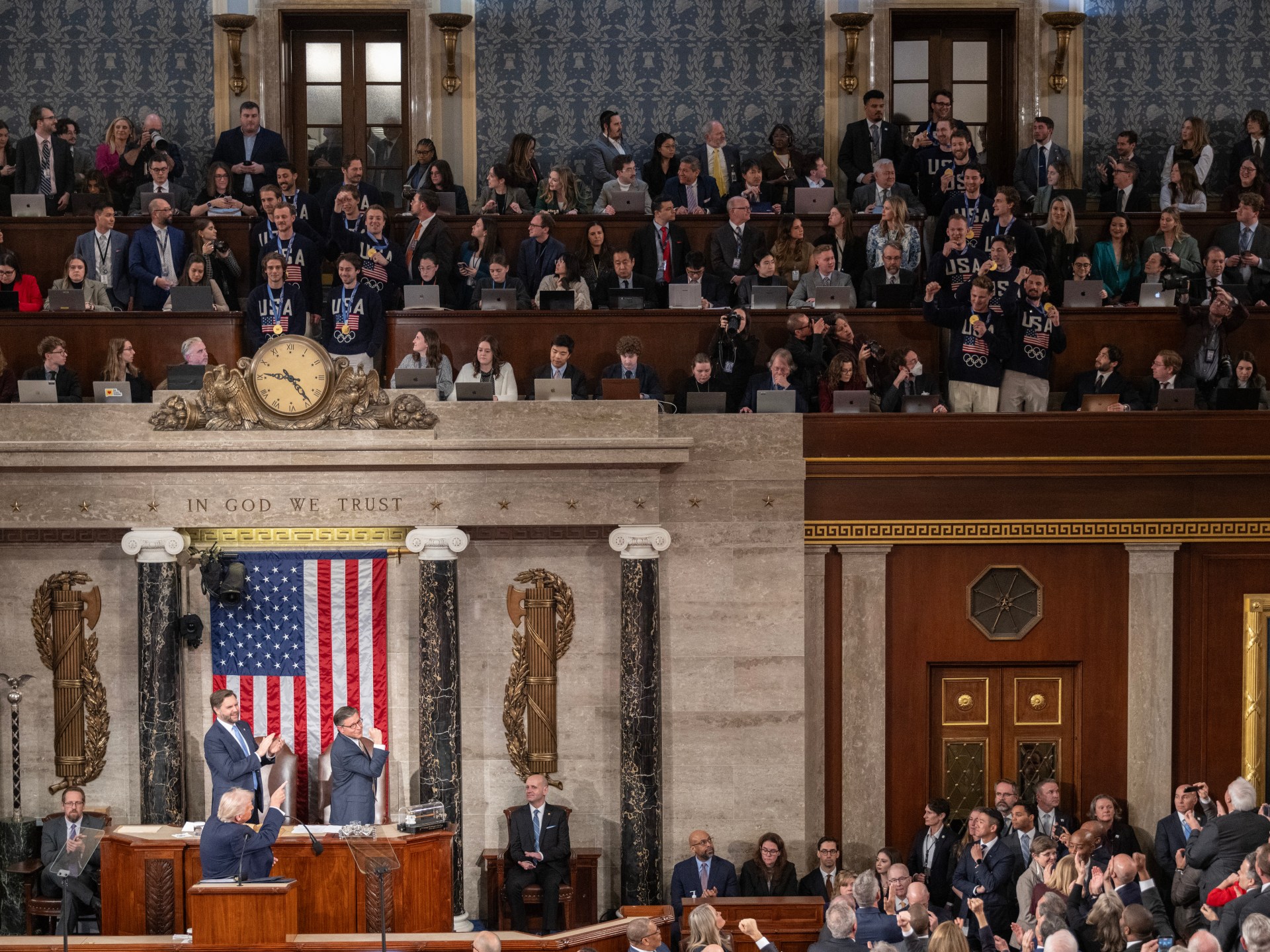 للمرة الخامسة.. "الشيوخ" الأمريكي يرفض مشروع قرار لوقف الحرب على إيران