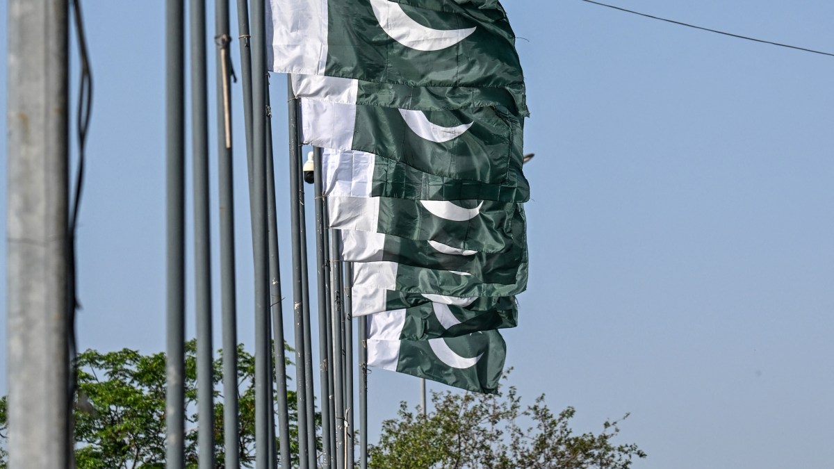 صحيفة تركية: هل تفتح مفاوضات باكستان باب السلام أم أبواب الجحيم؟